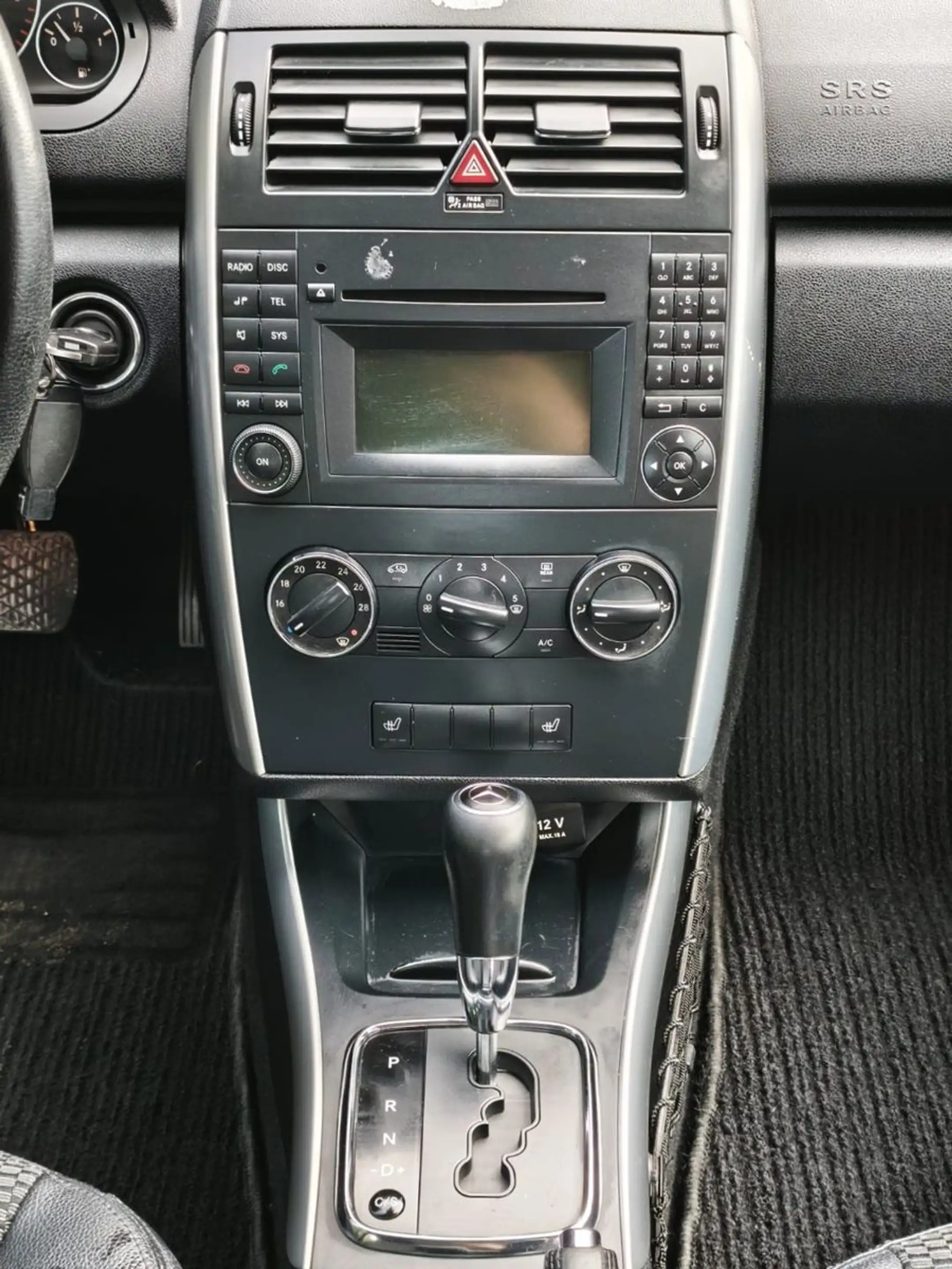 Mercedes-Benz A 180 Avantgarde — photo 15