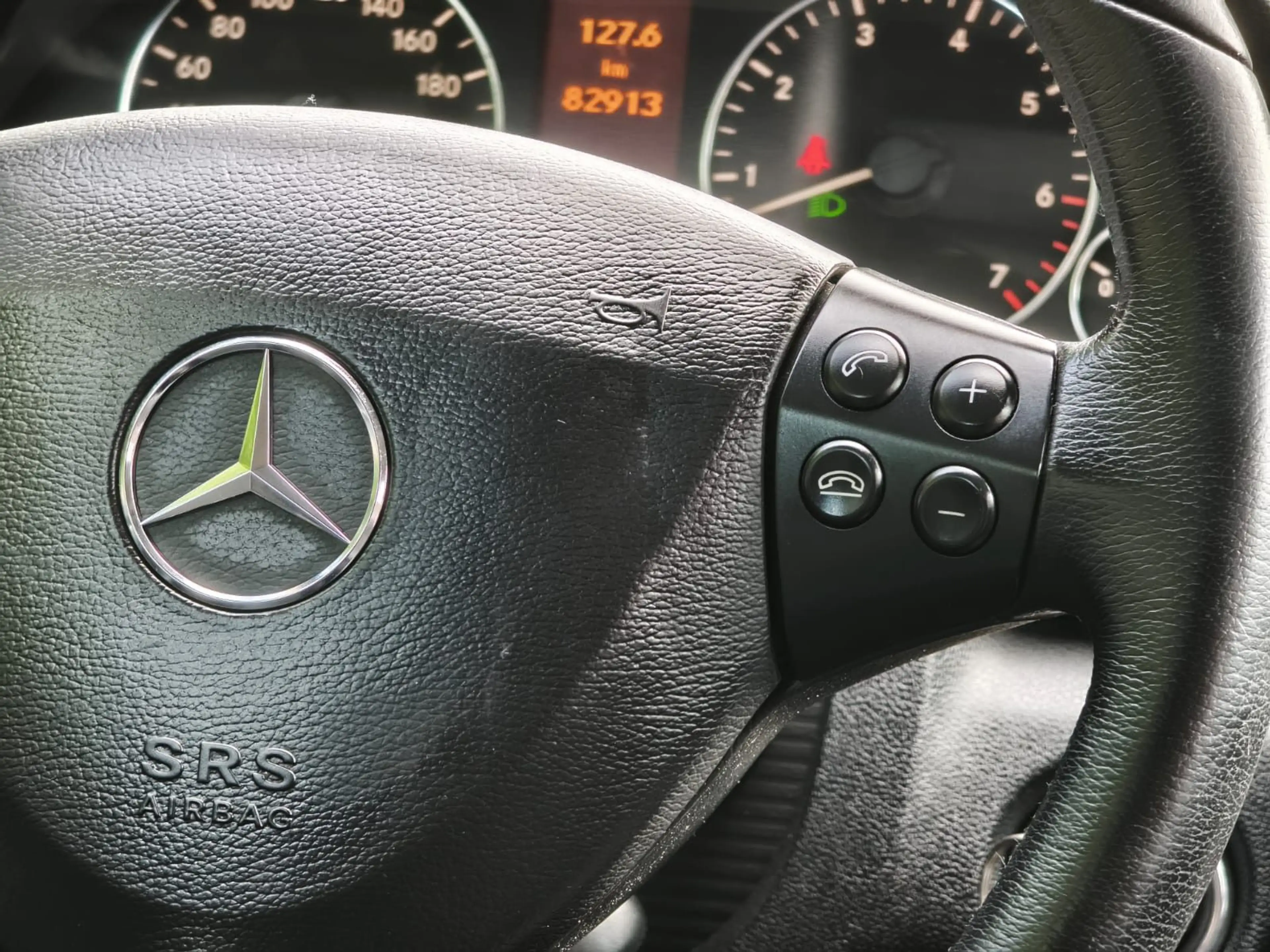 Mercedes-Benz A 180 Avantgarde — photo 11
