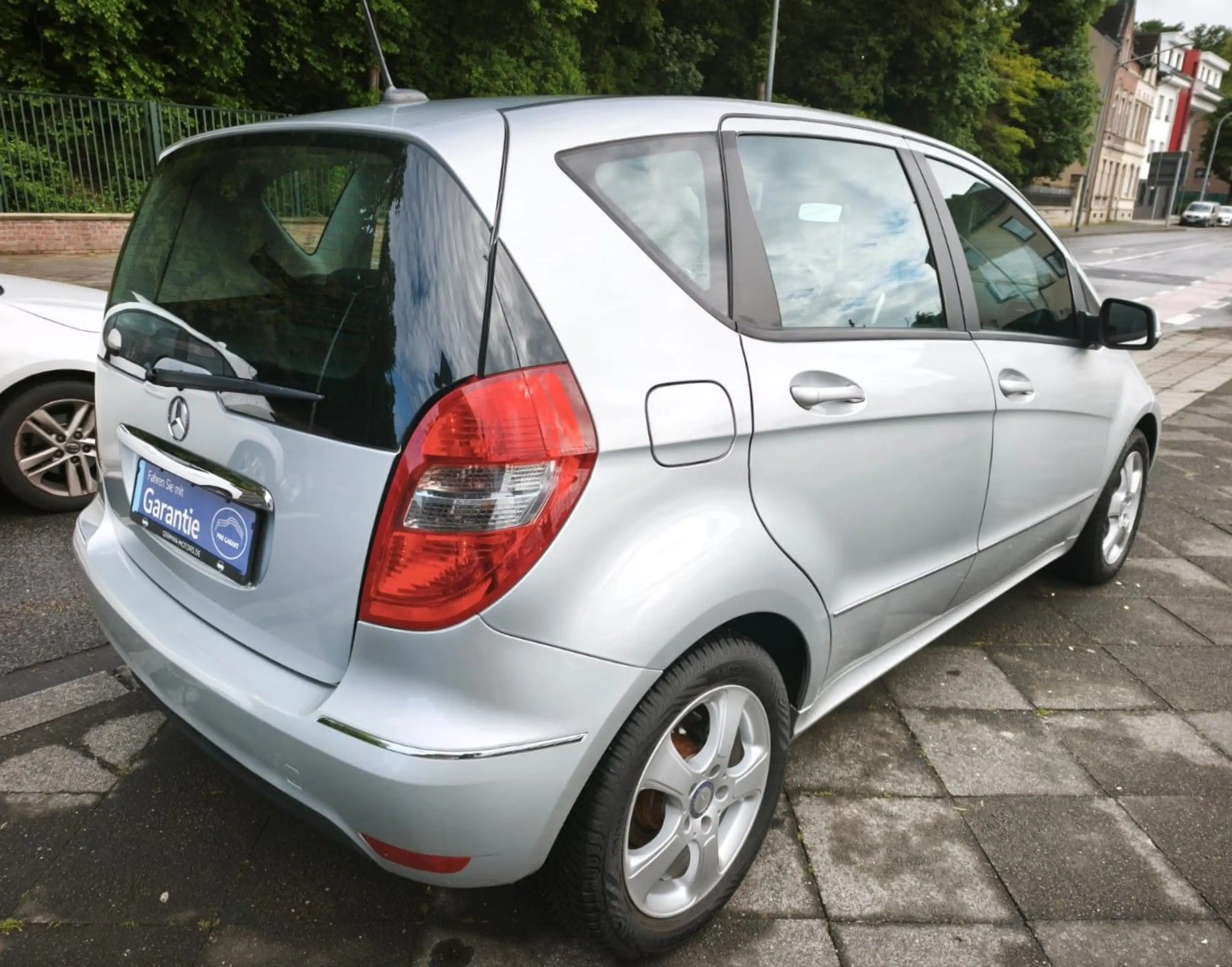 Mercedes-Benz A 180 Avantgarde — photo 6