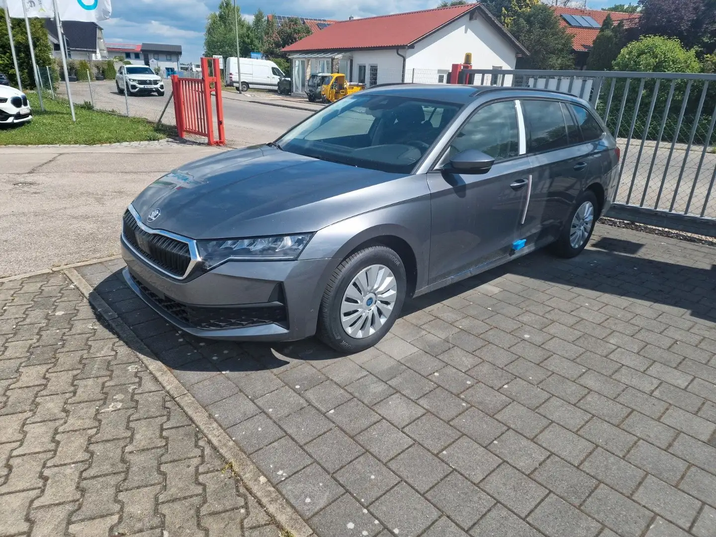 Skoda Octavia Combi 1,5TSI*DSG*AHK* mtl. 299,- Grau - 1