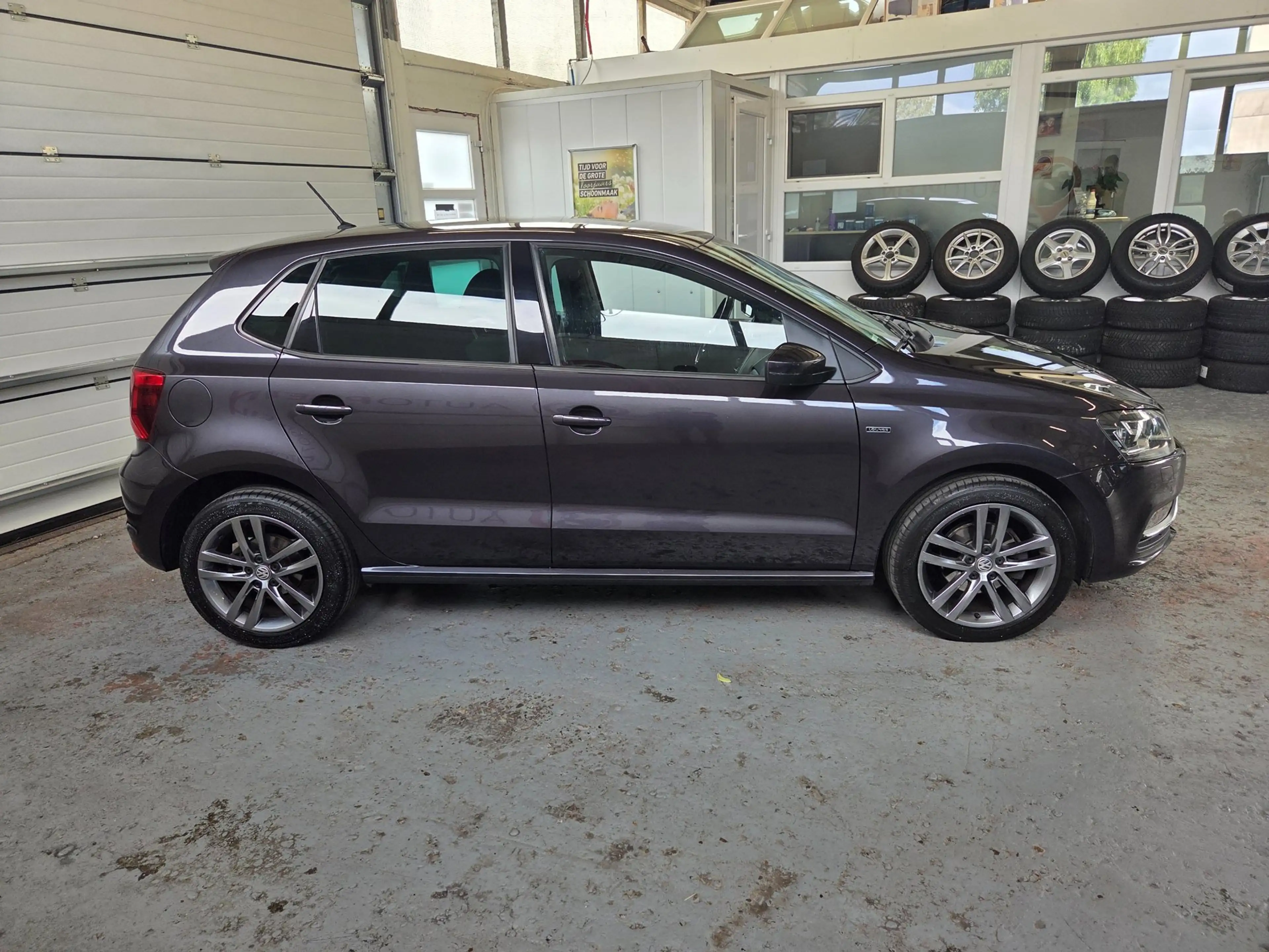 Volkswagen Polo 1.2 TSI Comfortline — photo 8