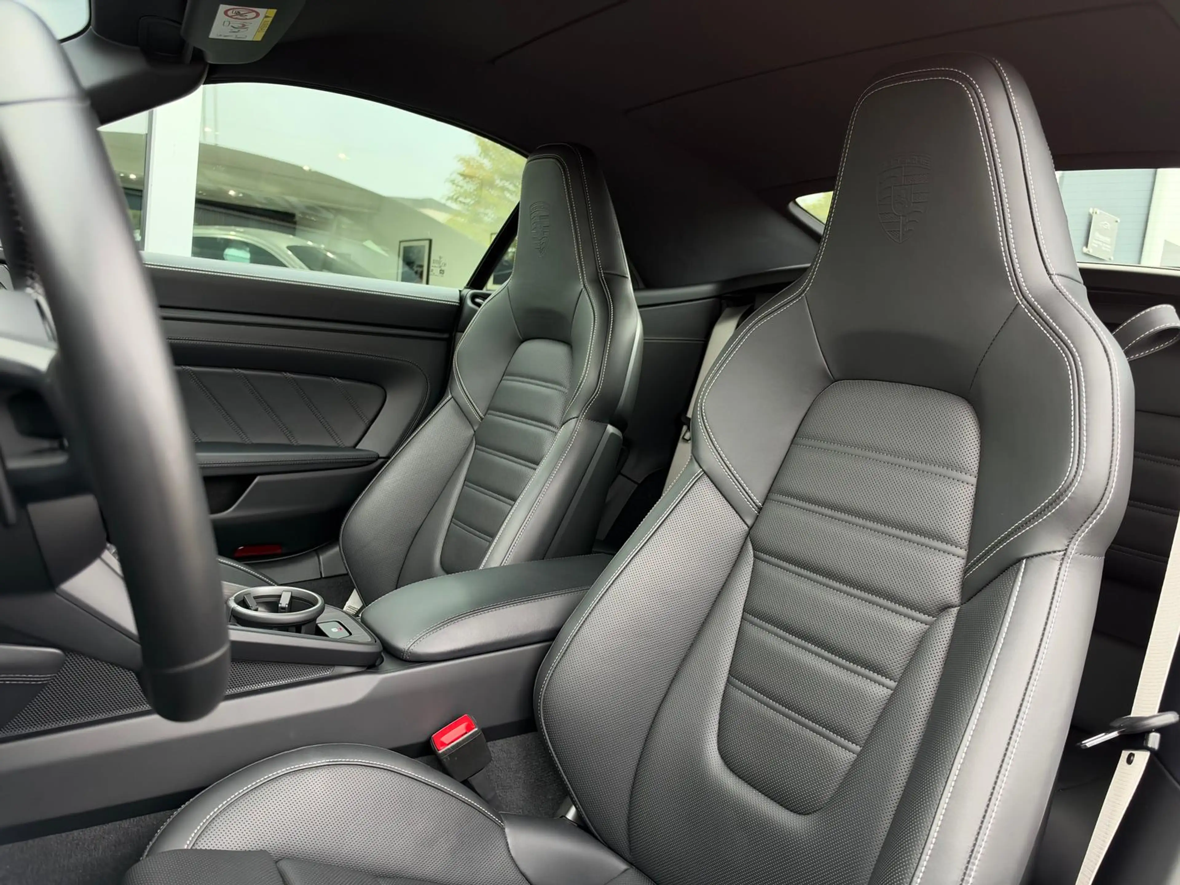 Porsche 992 .2 4 GTS Cabrio*HD-MATRIX*360°KAM*BOSE*LIFT* — photo 11