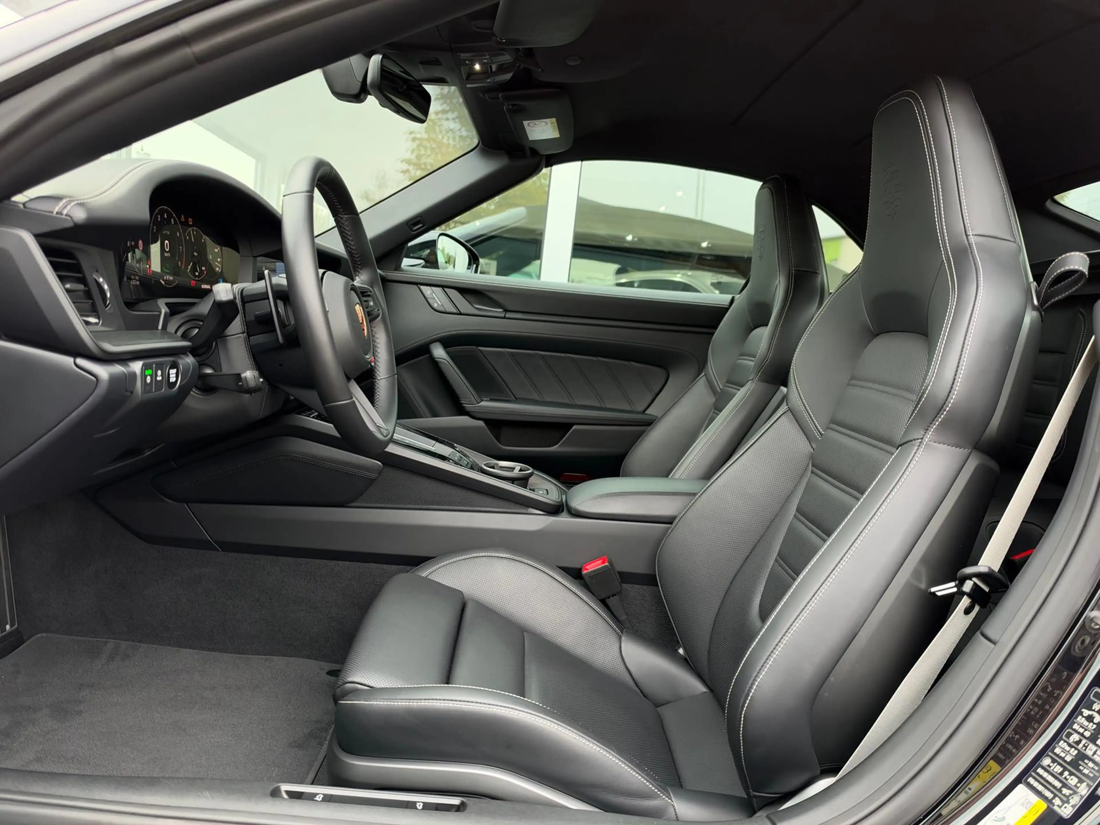 Porsche 992 .2 4 GTS Cabrio*HD-MATRIX*360°KAM*BOSE*LIFT* — photo 10