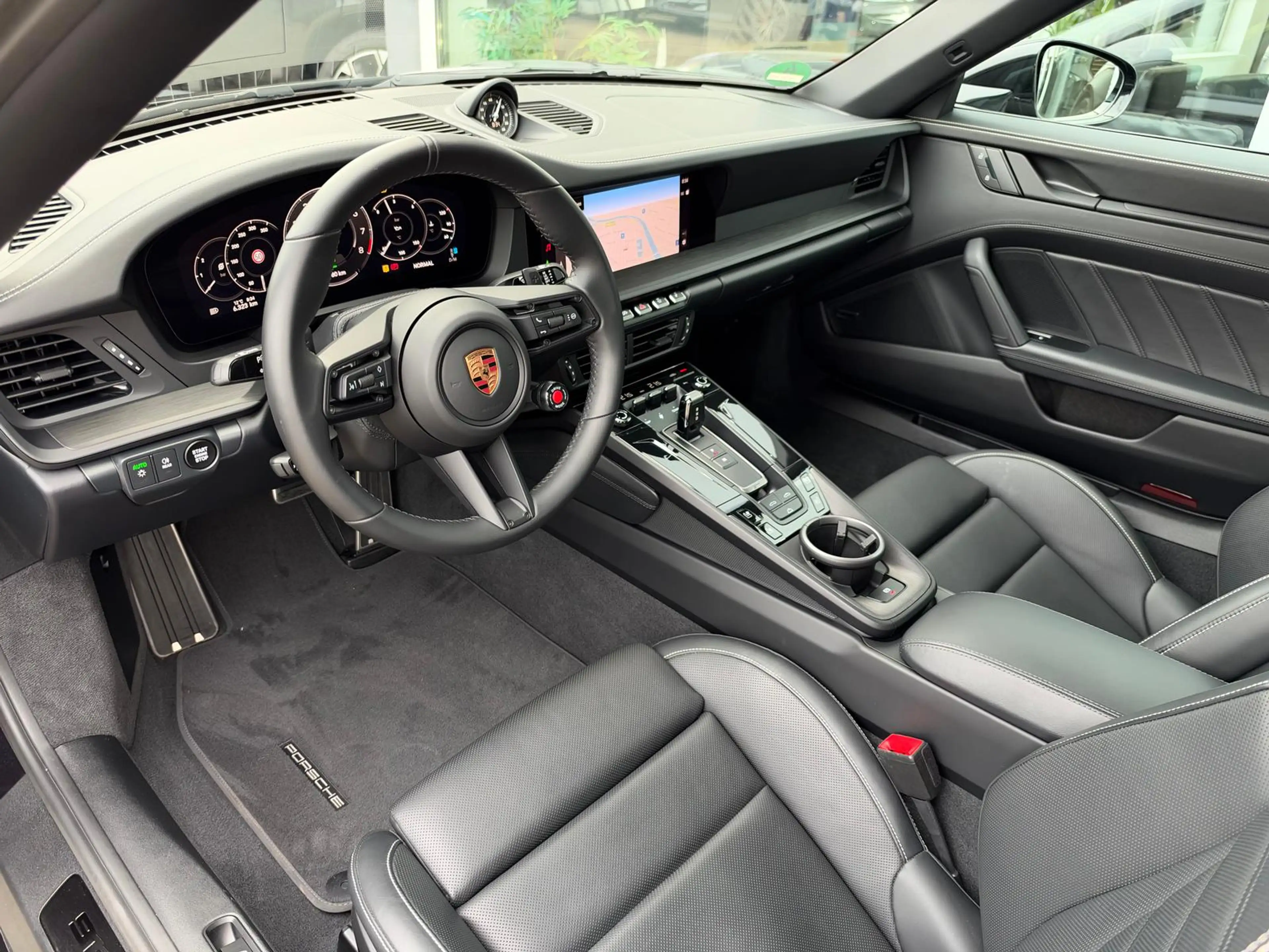 Porsche 992 .2 4 GTS Cabrio*HD-MATRIX*360°KAM*BOSE*LIFT* — photo 9