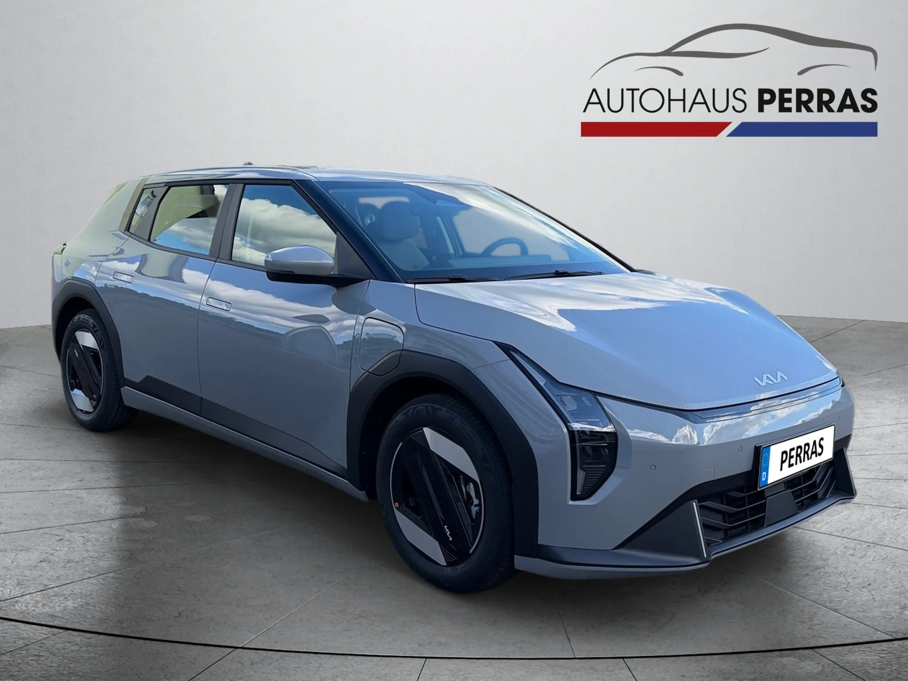 Kia EV4 81 FWD AIR WP DW ACC+Winterp.+Kam.+LM+PDC — photo 6