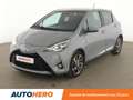 Toyota Yaris 1.5 Hybrid Chic Gris - thumbnail 1