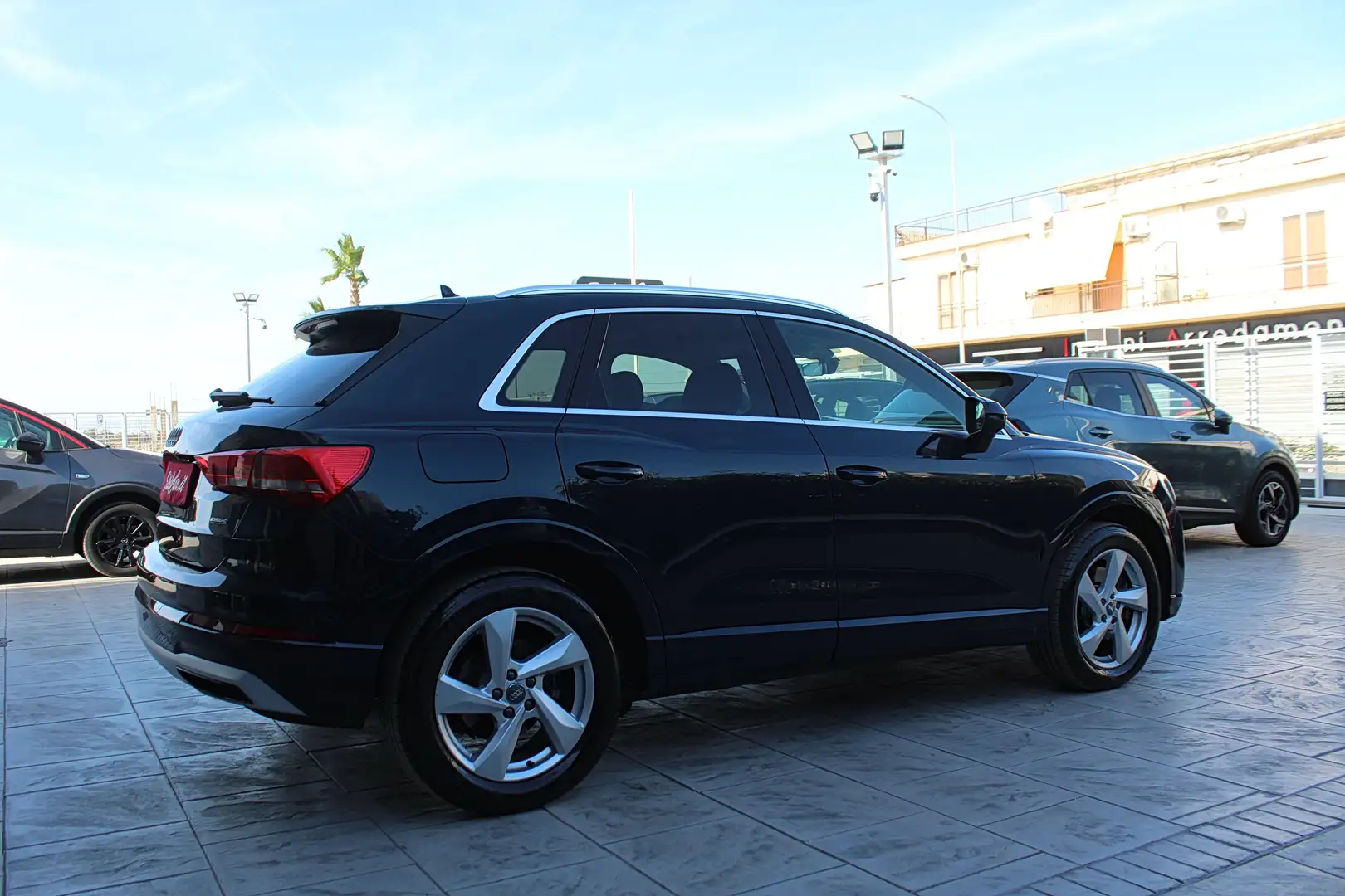 Audi Q3 Q3 40 2.0 tdi Bus. Advanced quattro  s-tronic Bleu - 2