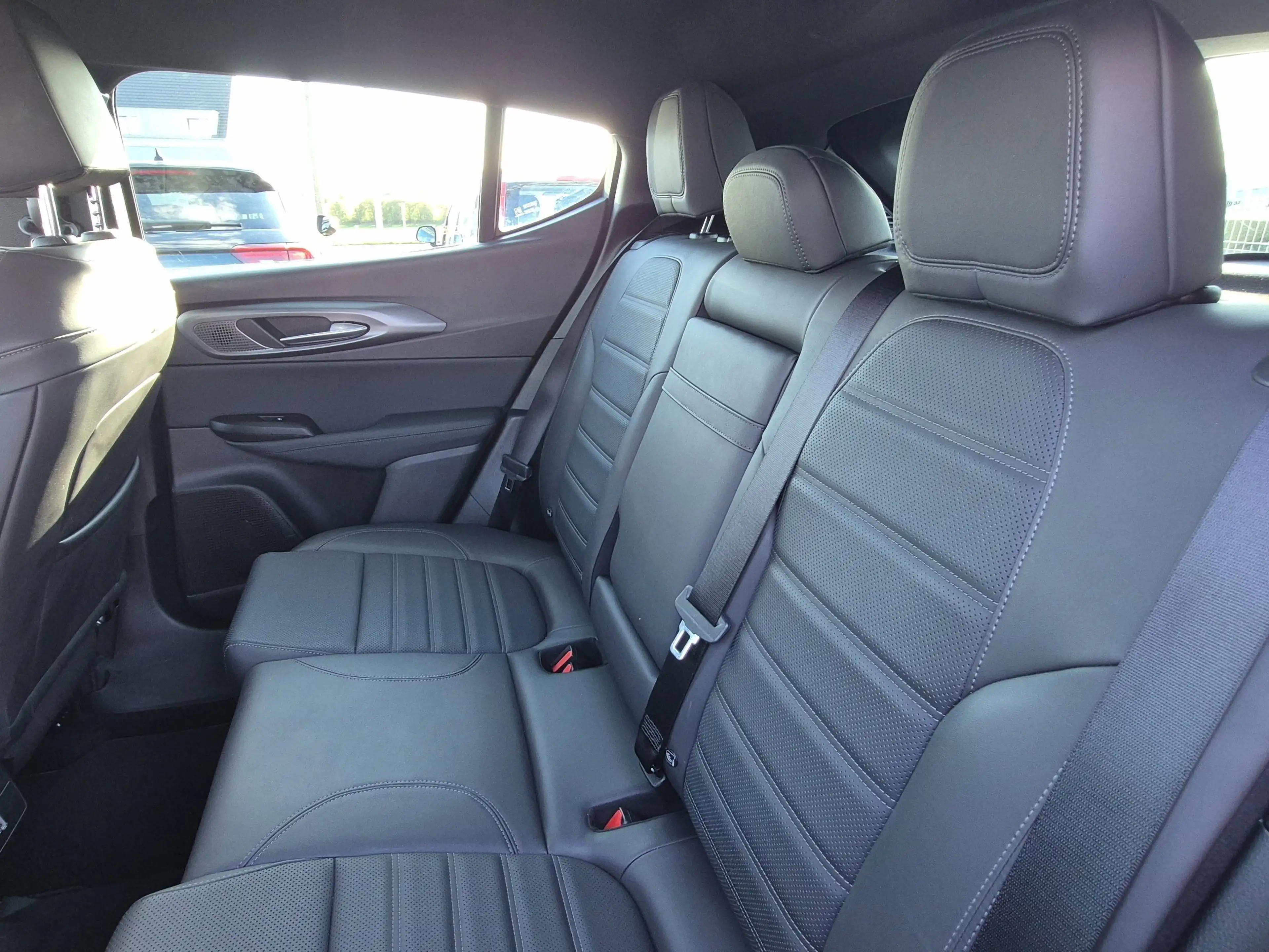 Alfa Romeo Tonale Tonale PHEV 1.3 Q4 Veloce (206 kW) — photo 8