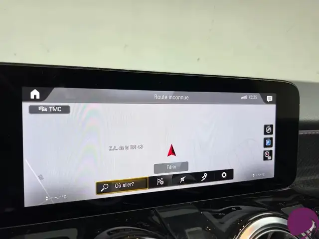 Mercedes-Benz GLB view 14