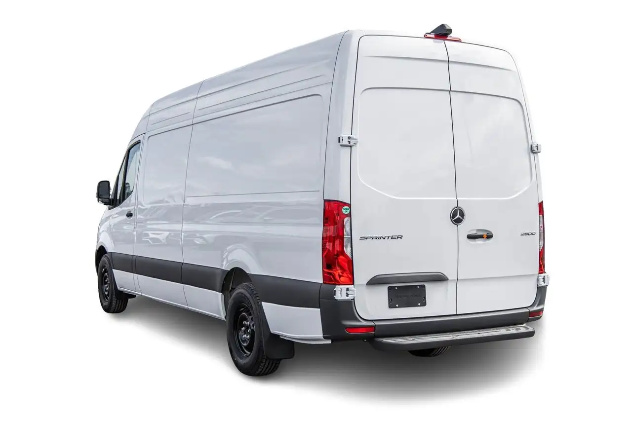 Mercedes-Benz Sprinter снимка Mercedes-Benz Sprinter