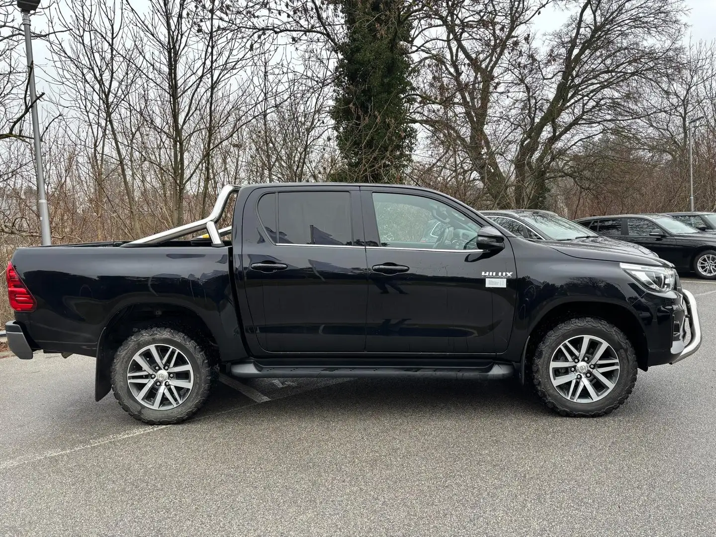 Toyota Hilux Negro - 1