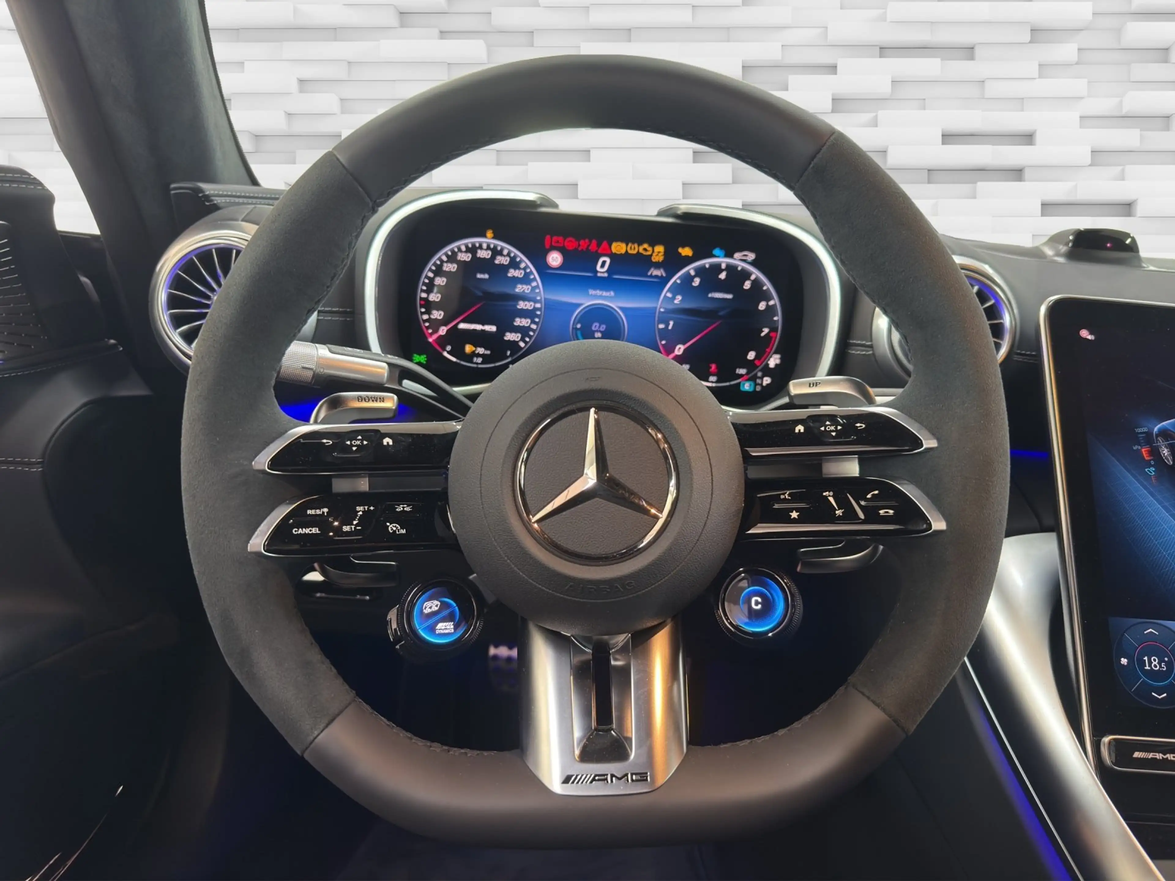 Mercedes-Benz SL 63 AMG Night Sound/Dist/HeadUp/360°/Nappa/21" — photo 6