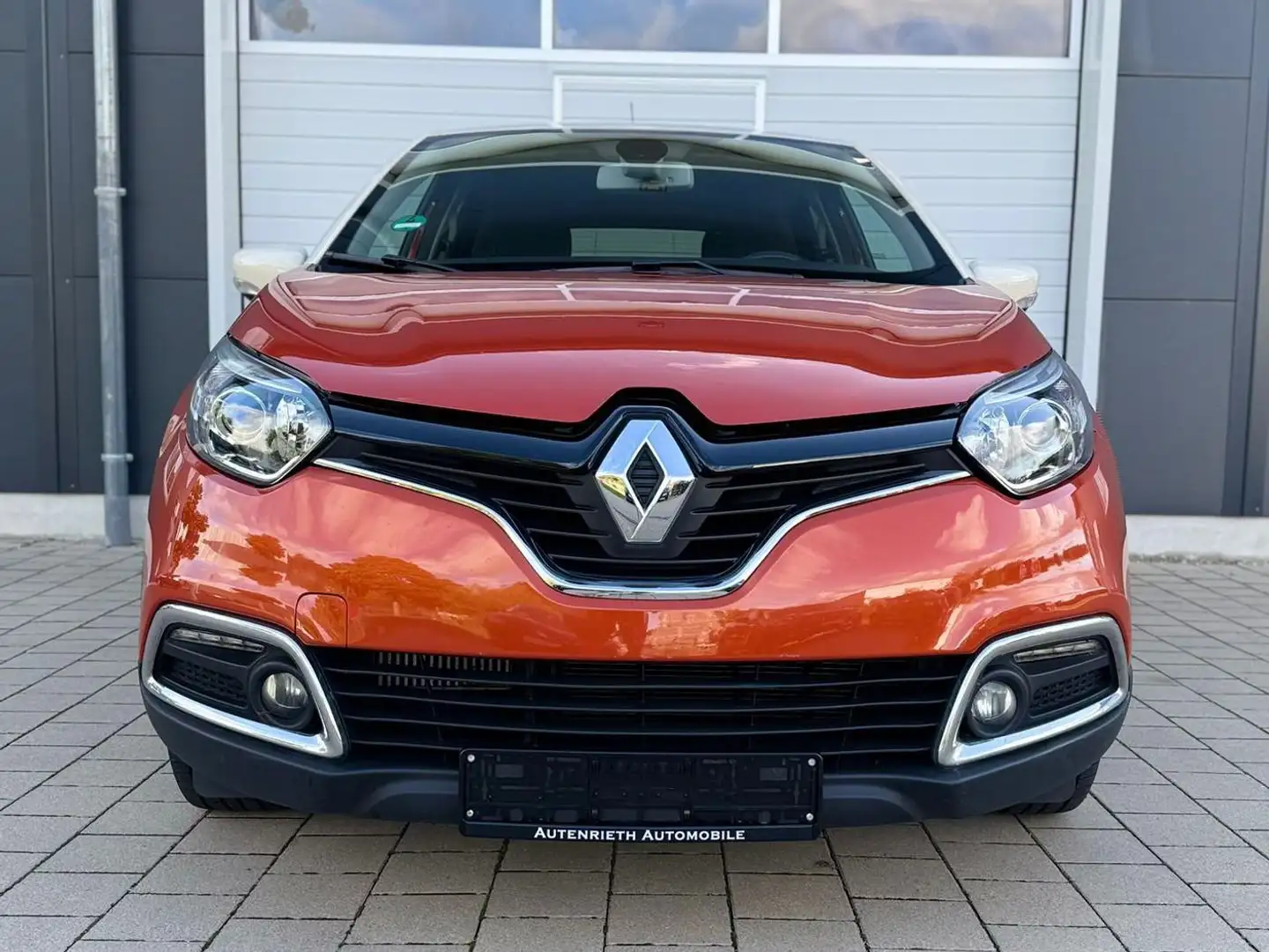 Renault Captur AUTOMATIK/NAVI/BLUETOOTH Orange - 2
