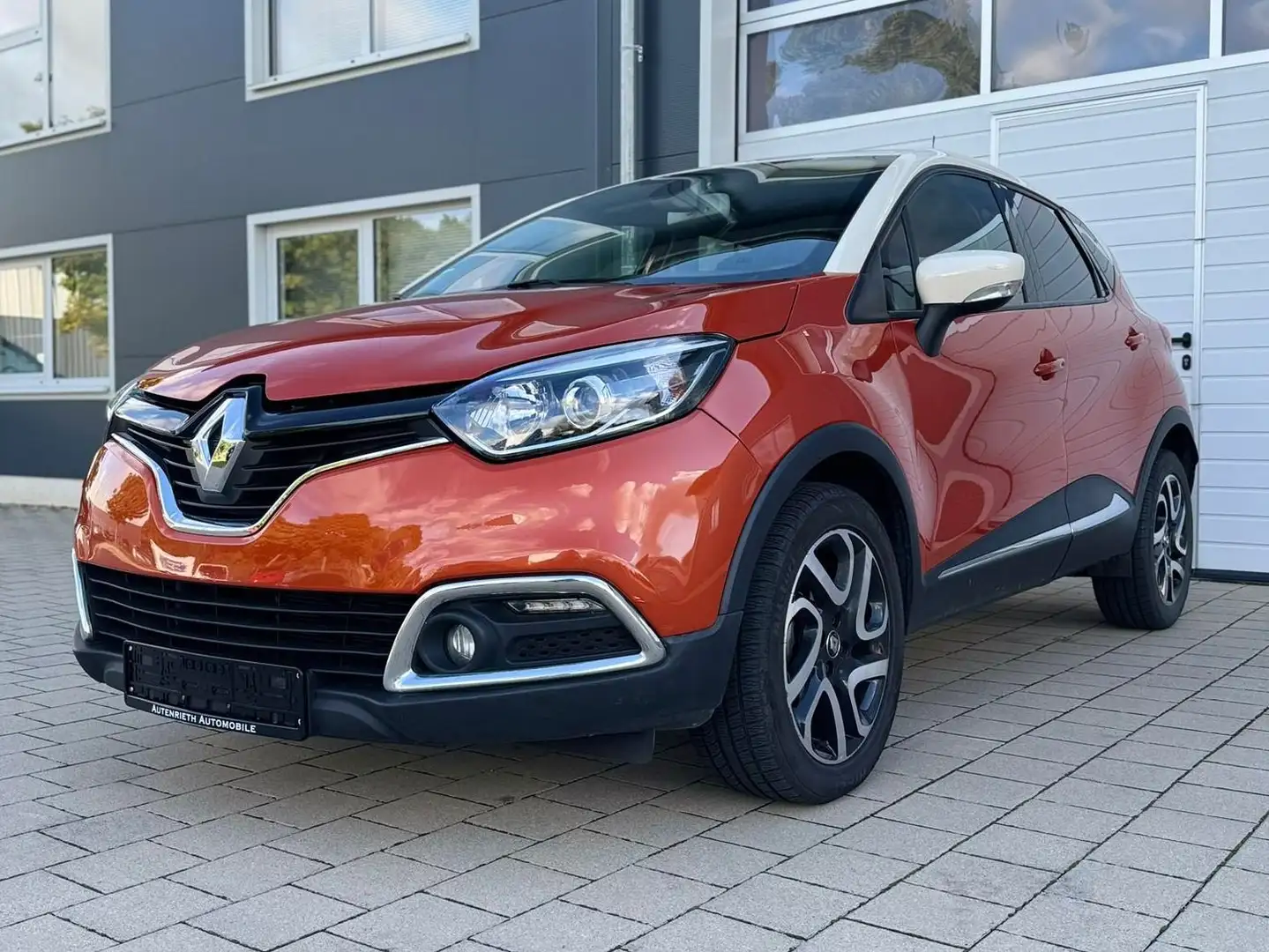Renault Captur AUTOMATIK/NAVI/BLUETOOTH Orange - 1