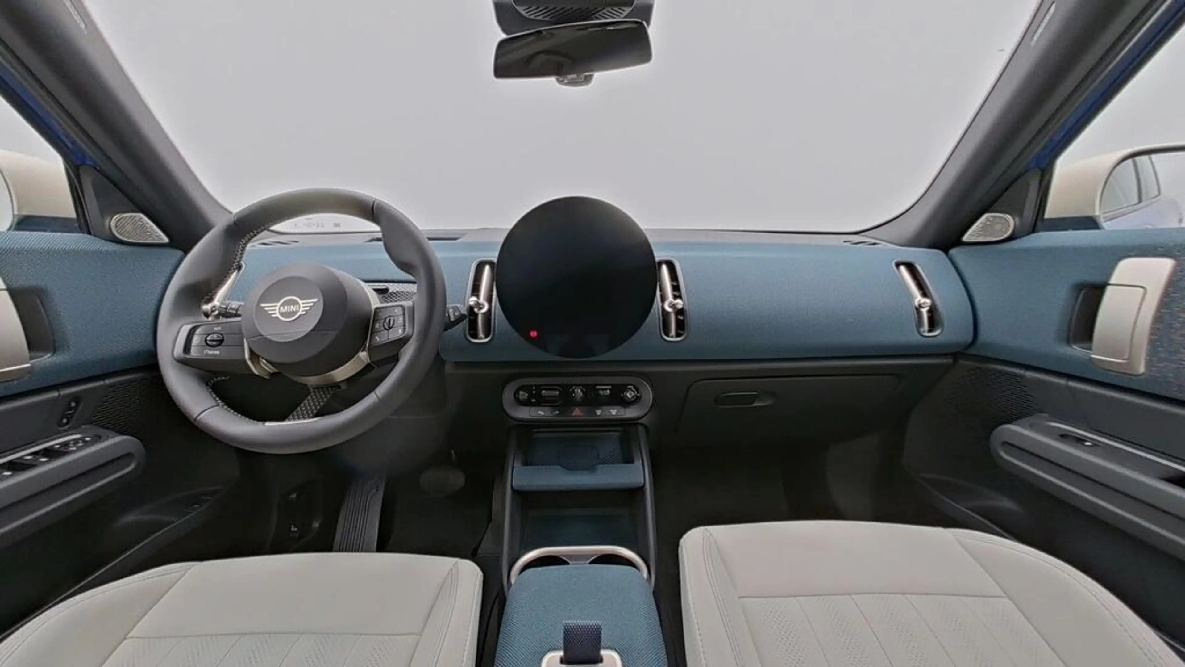 MINI Countryman S All4 Favoured Trim — photo 13