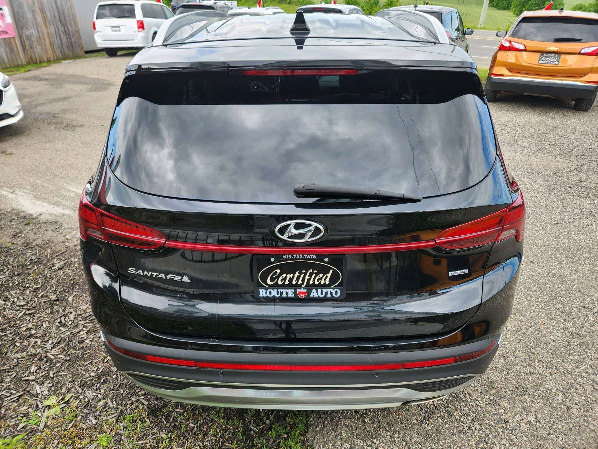 2021 Hyundai Santa Fe Preferred AWD|Camera|One Owner|No Accidents|Heated — снимка 1