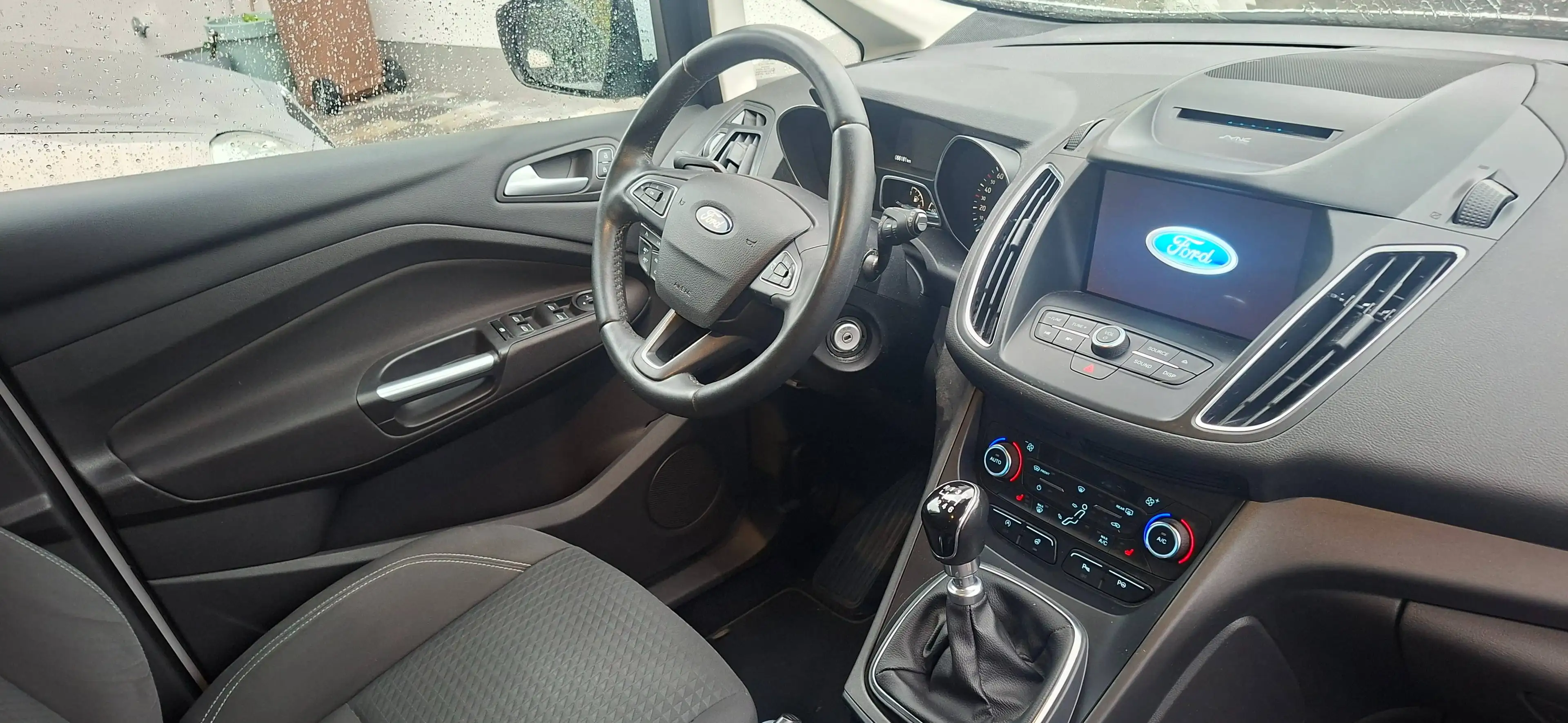 Ford C-Max Business Edition — photo 4