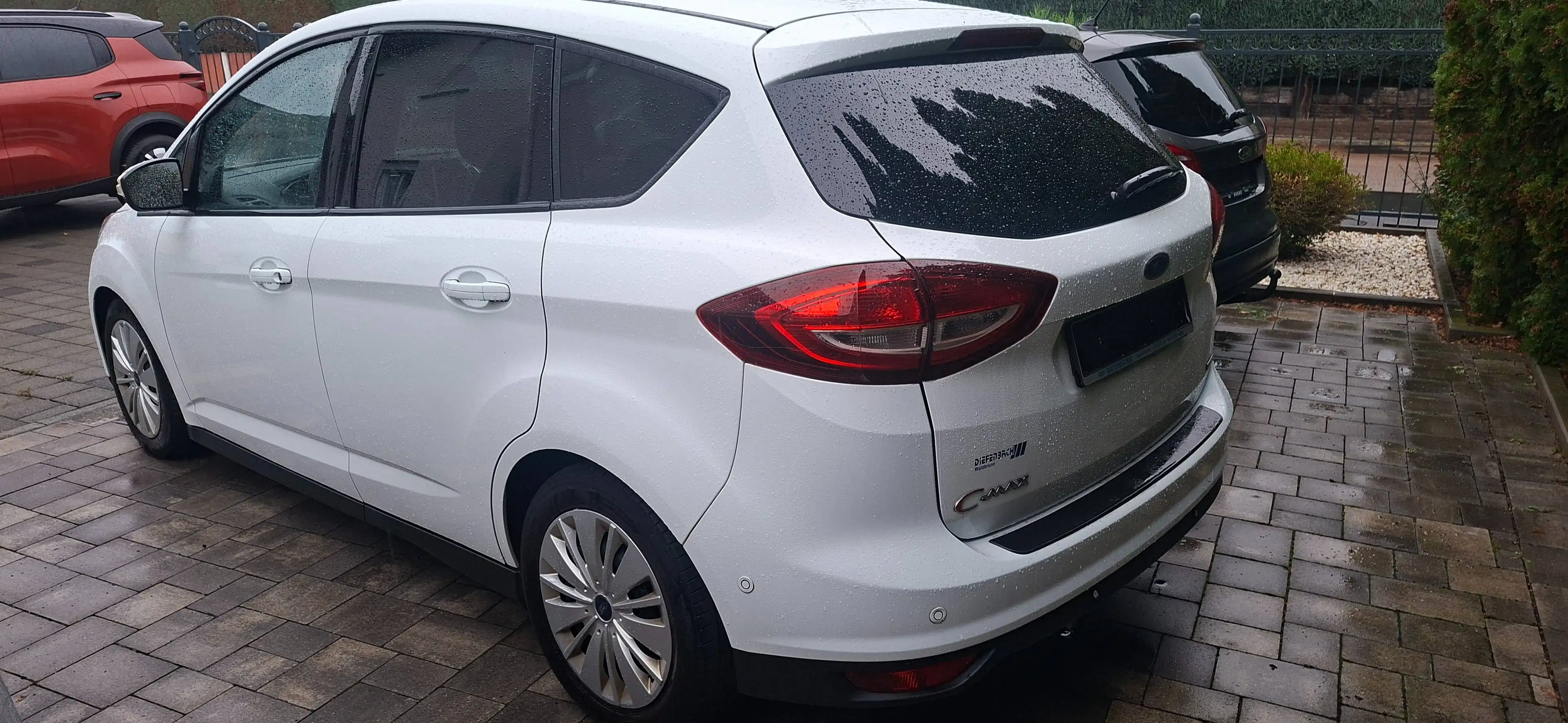 Ford C-Max Business Edition — photo 10