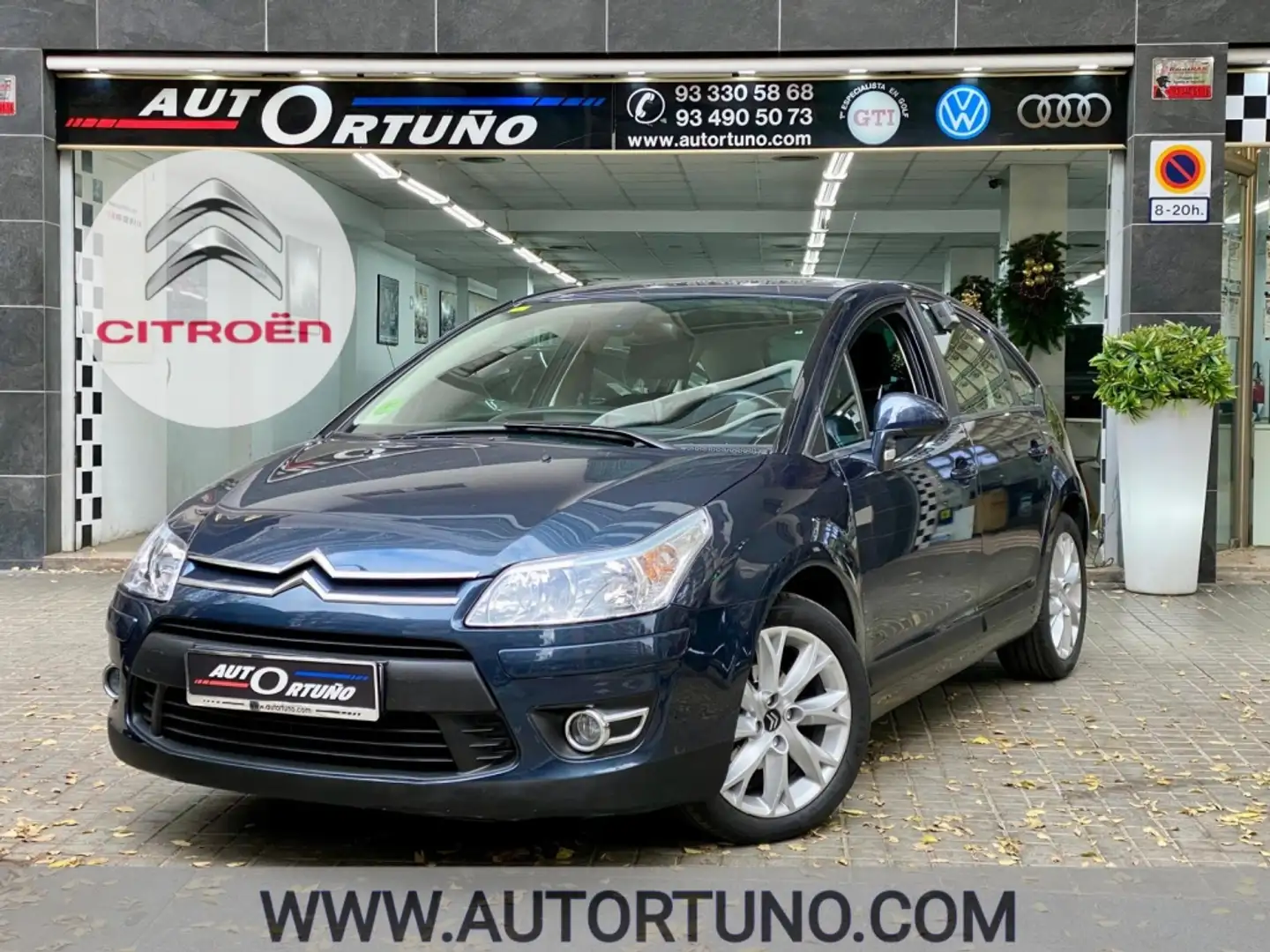 Citroen C4 1.6 VTI VTN@V Grau - 1