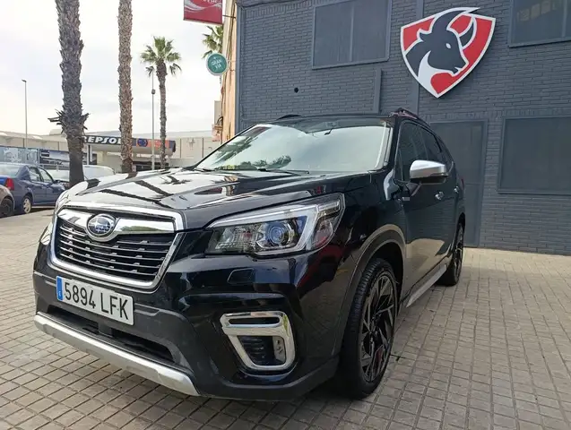 Subaru Forester 2.0i Hybrid Executive CVT