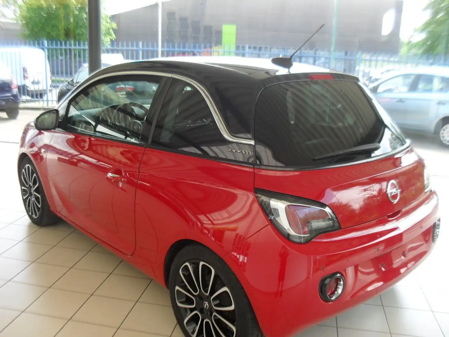 Opel Adam 1.0 Turbo Slam Start/Stop Rouge - 1