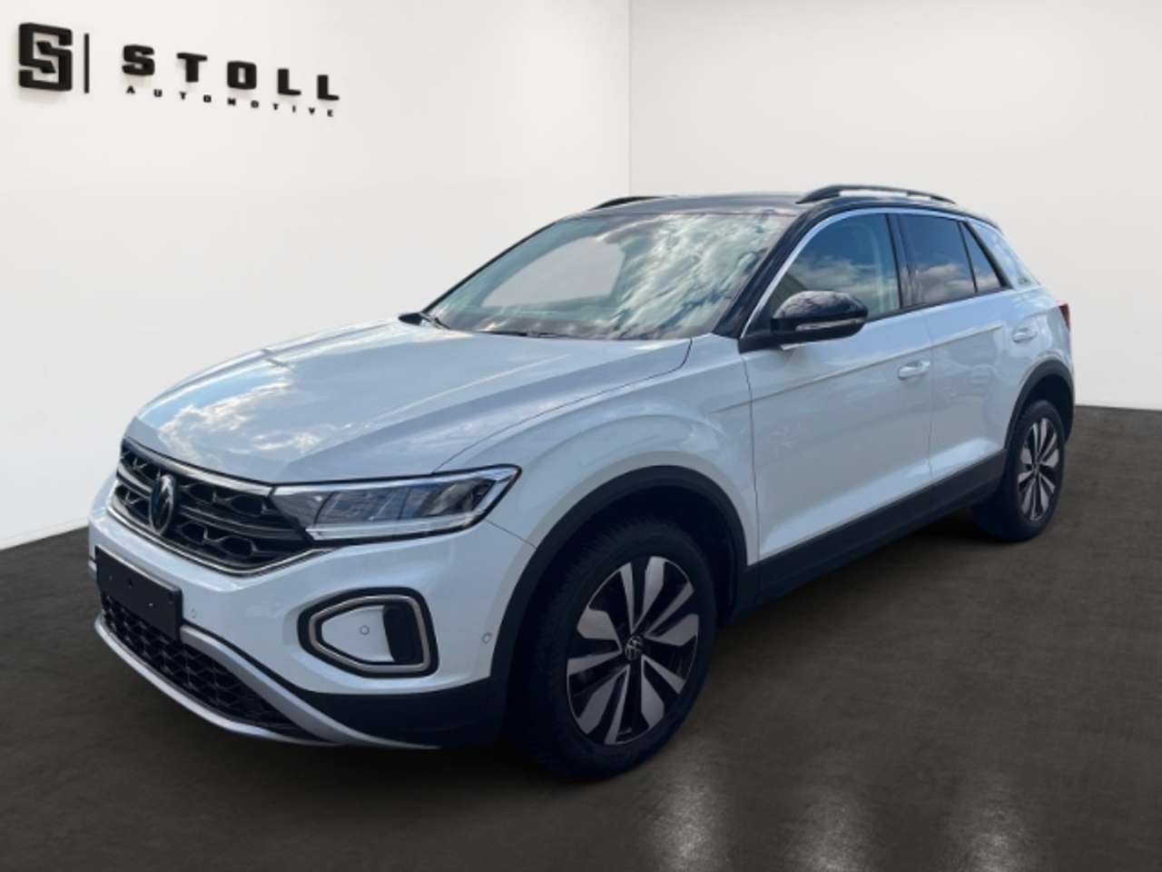 Volkswagen T-Roc 2024 — 1.0 TSI Goal RearView+Keyless+Climatronic+++