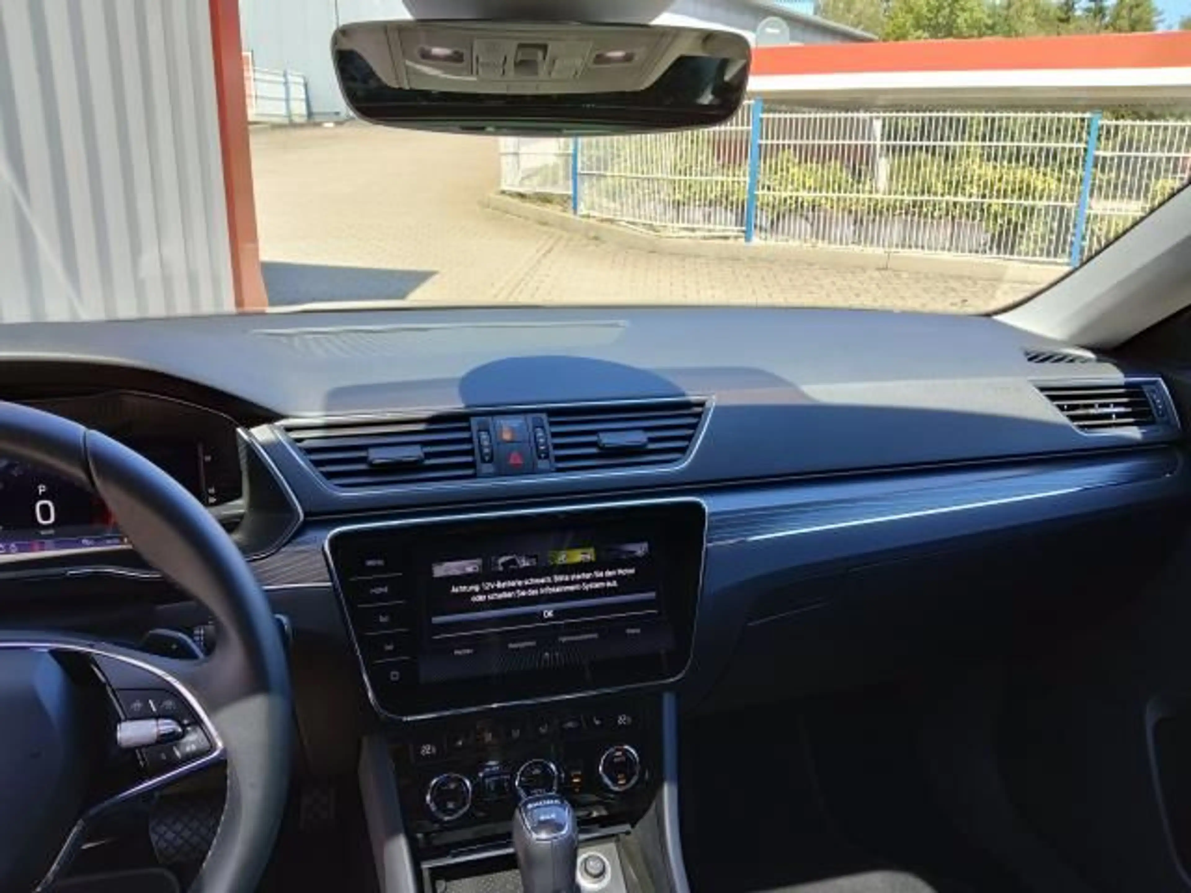 Skoda Superb SUPERB COMBI STYLE 2.0 TDI DSG 4X4 PANORAMADACH — photo 15