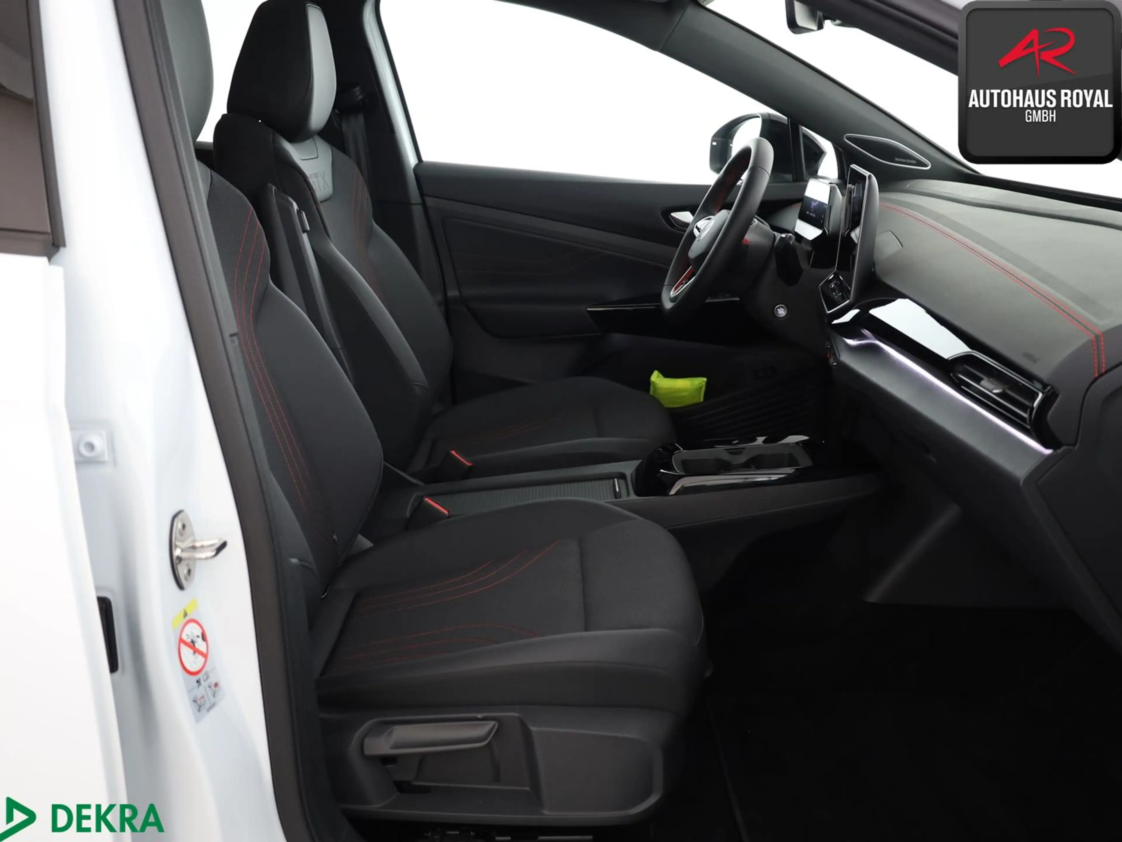 Volkswagen ID.5 GTX 4M PANO,HEADUP,360GRAD,MATRIX,HARMAN/K — photo 11