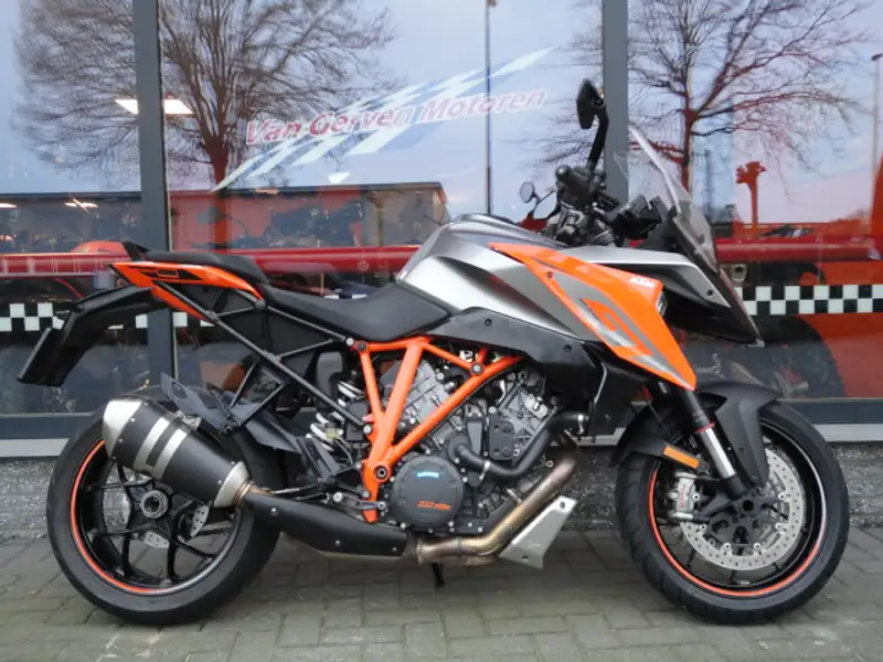 KTM 1290 SUPERDUKE GT