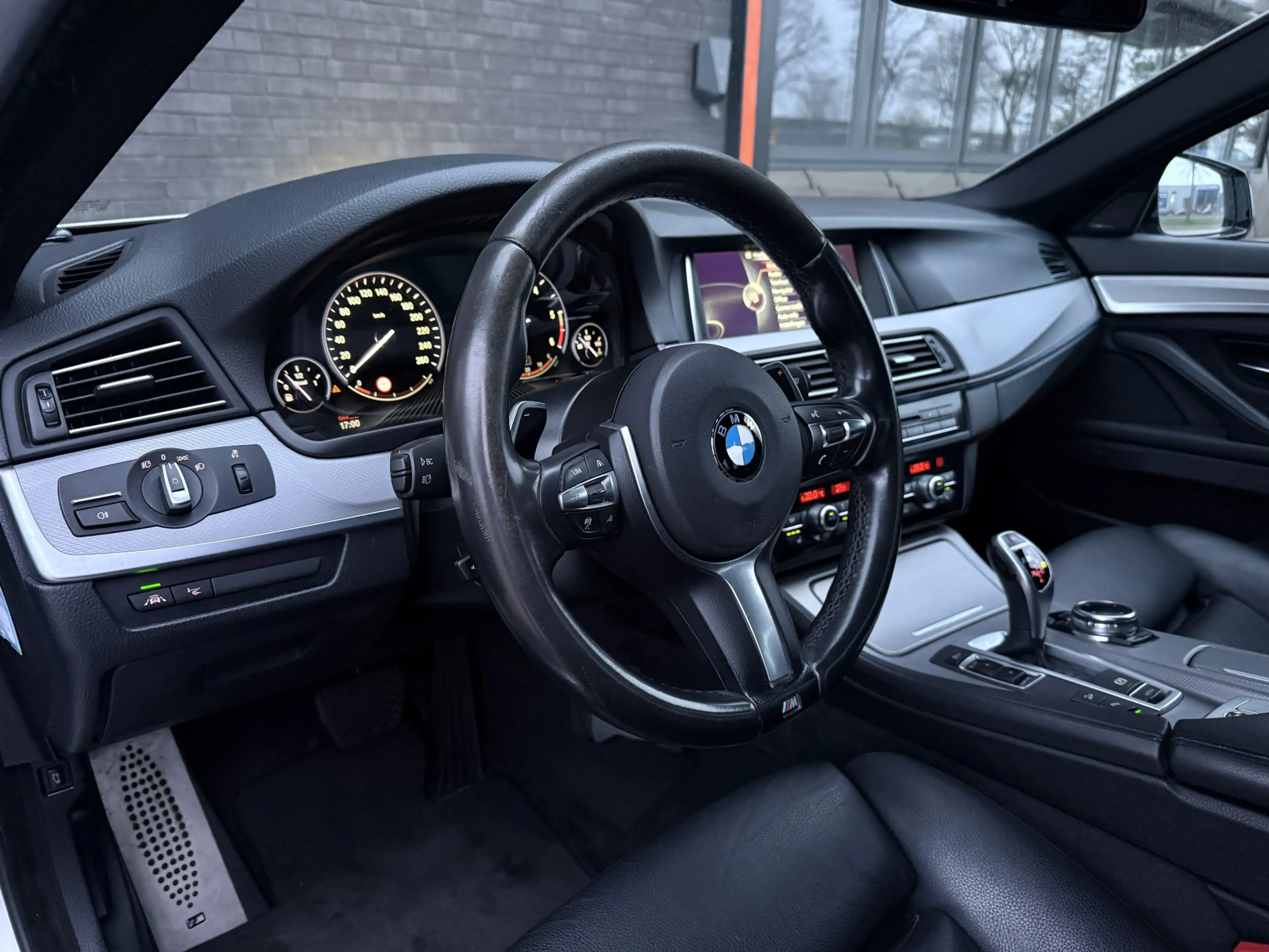 BMW M550 d xDrive [5-Serie Touring] High Exe. l Head-Up l — photo 7