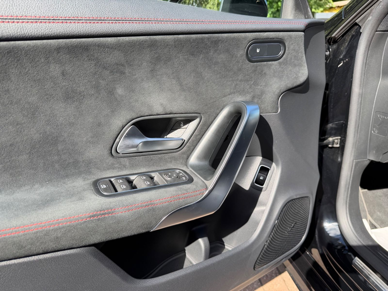 Mercedes-Benz CLA 250 e AMG-Line 2.Hand Head-Up Night-Paket — photo 14