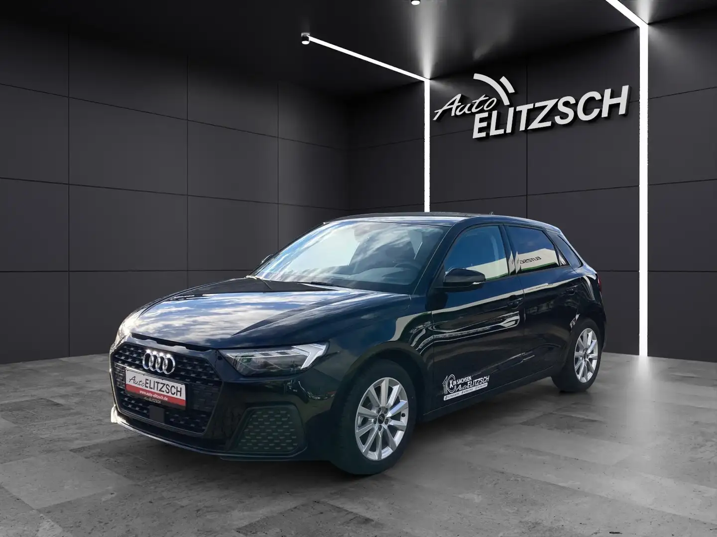 Audi A1 Sportback 30 TFSI basis s tronic Schwarz - 2