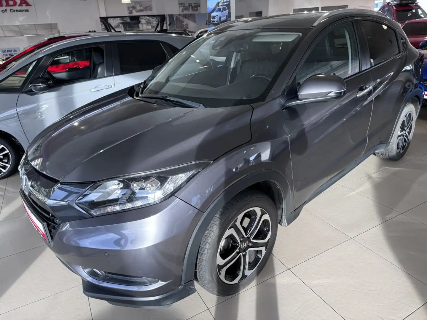 Honda HR-V 1.5 i-VTEC CVT Executive Silber - 1