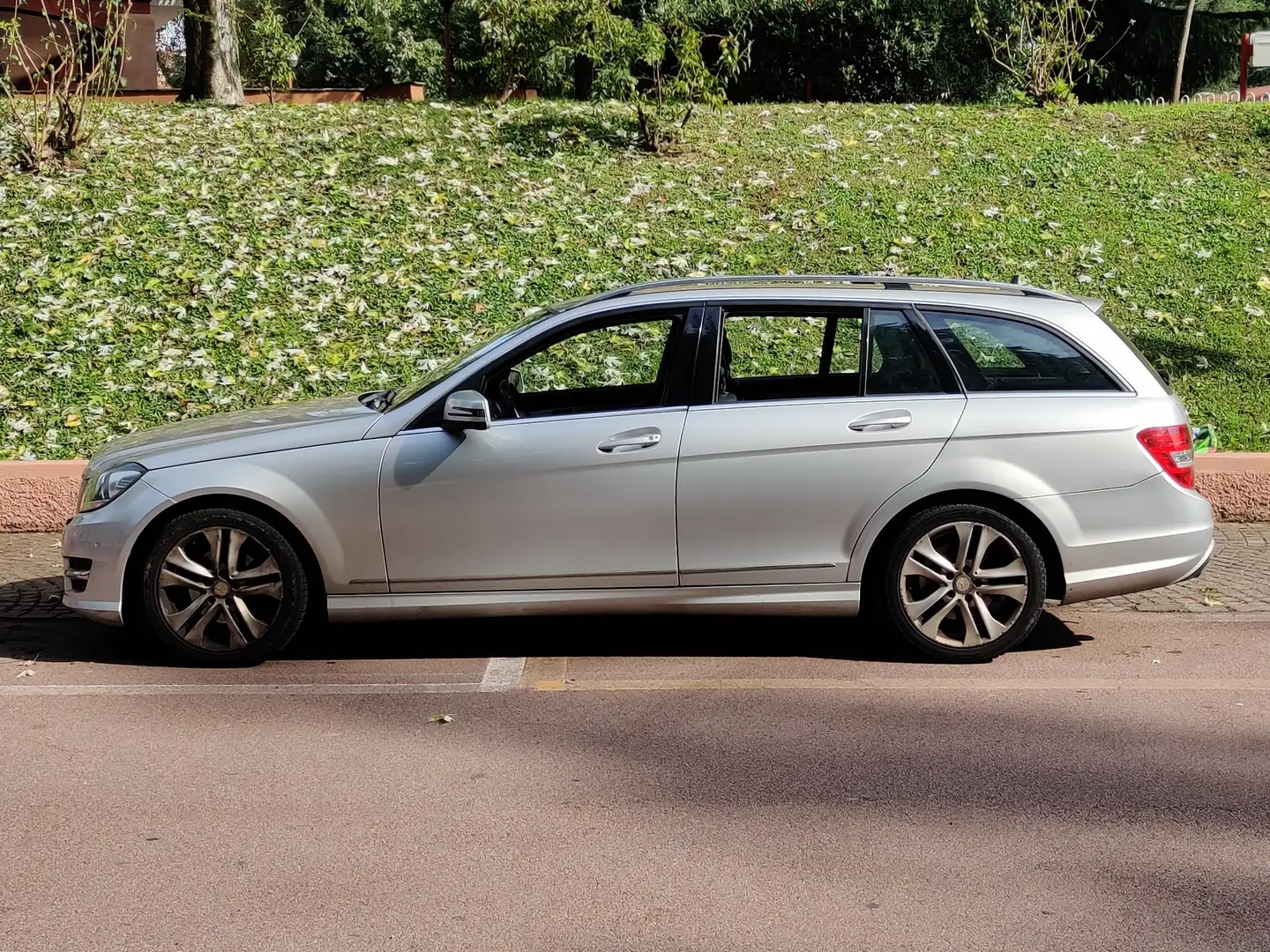 Mercedes-Benz C 220 Classe C - W204 2011 SW SW cdi (be) Avantgarde Argento - 2