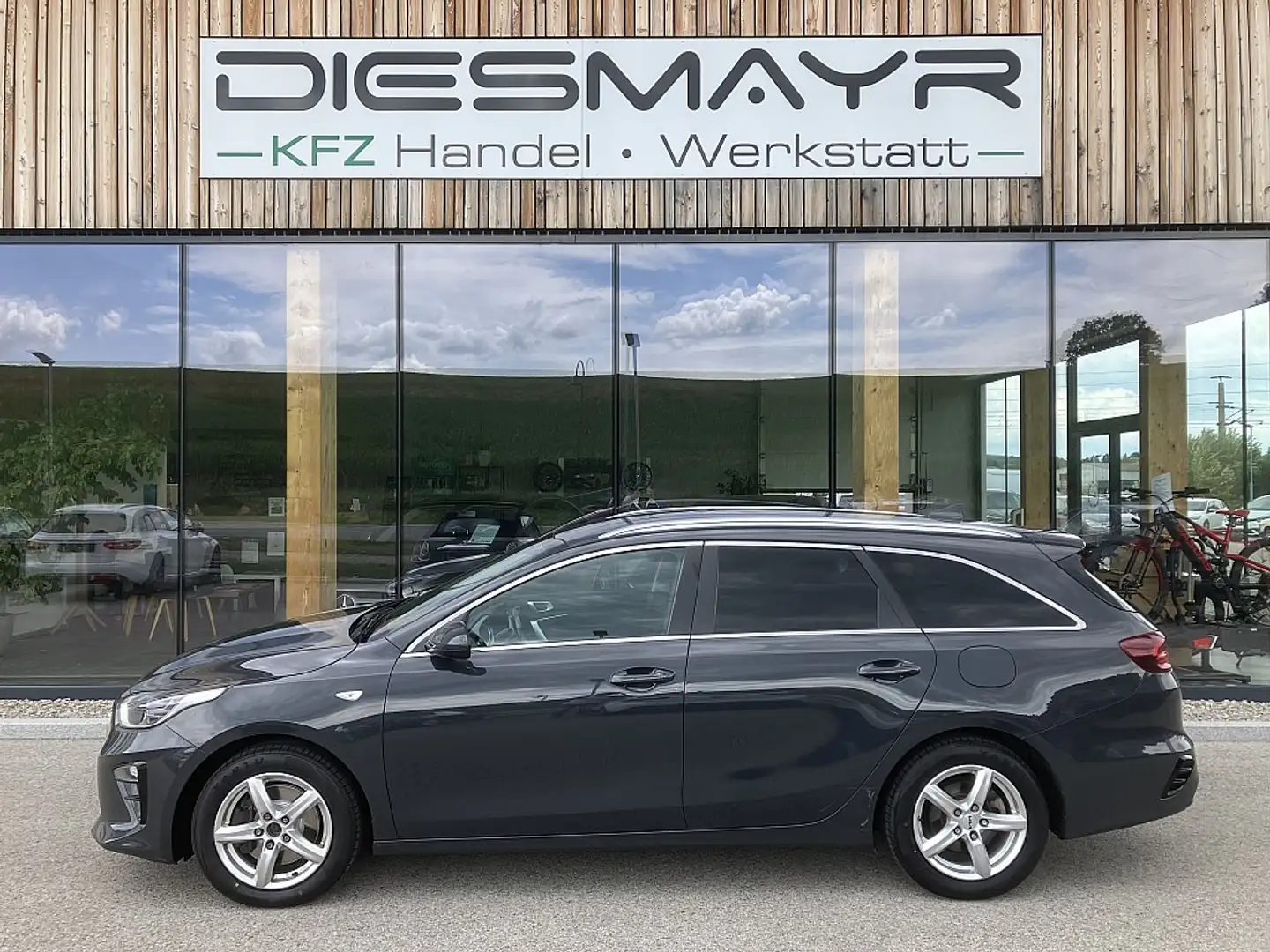 Kia Ceed SW / cee'd SW ceed SW 1,6 CRDi SCR ISG Silber 48V Grau - 2