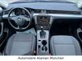 Volkswagen Passat Variant 1.6 TDI Bluemotion / Klima / APS Azul - thumbnail 11