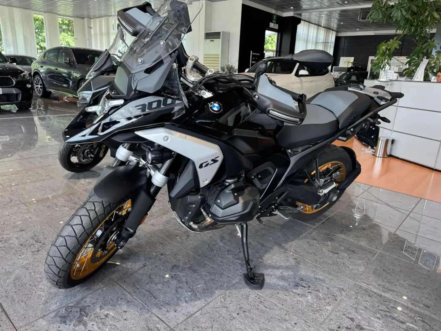 BMW R 1300 GS Triple Black Full Optional - CAMBIO AUTOMATICO Nero - 2