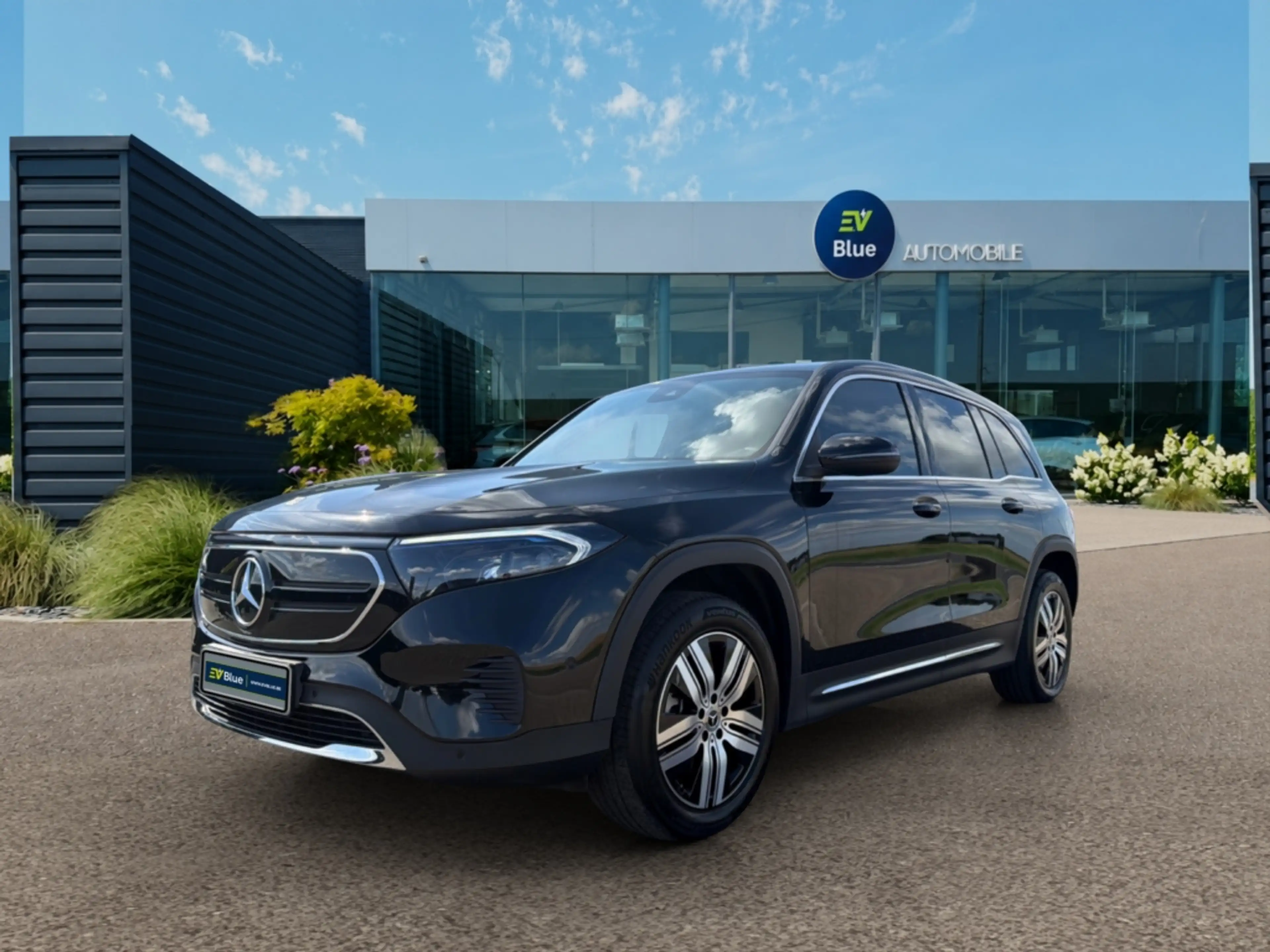 Mercedes-Benz EQB 250 Luxury Line 7 Pl 7 PLACES - CAMERA - SIDE ASSIST