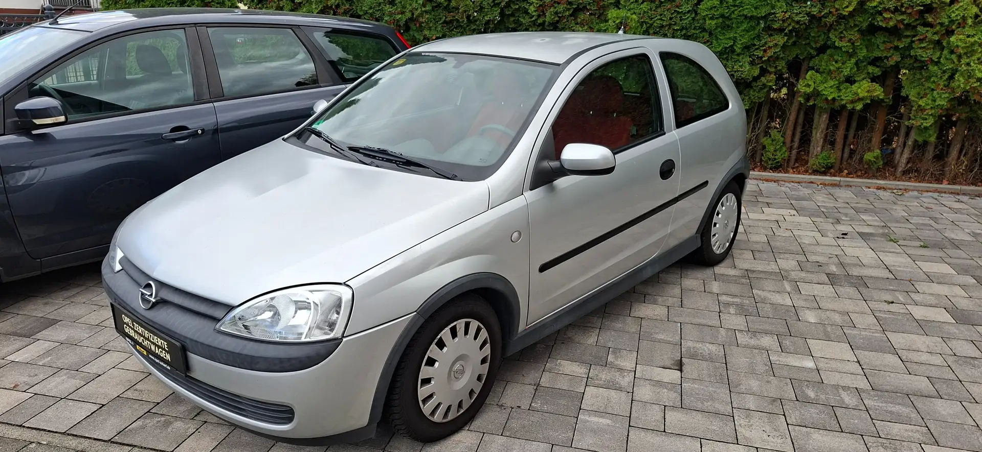 Opel Corsa Corsa 1.2 16V Fresh KLIMA 1 Hand , nur 35.000 KM Silber - 1