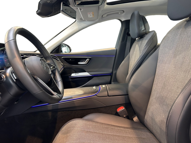 Mercedes-Benz E 220 d Avantgarde Avantgarde+MBUX+Pano+SHD+Wide — photo 9