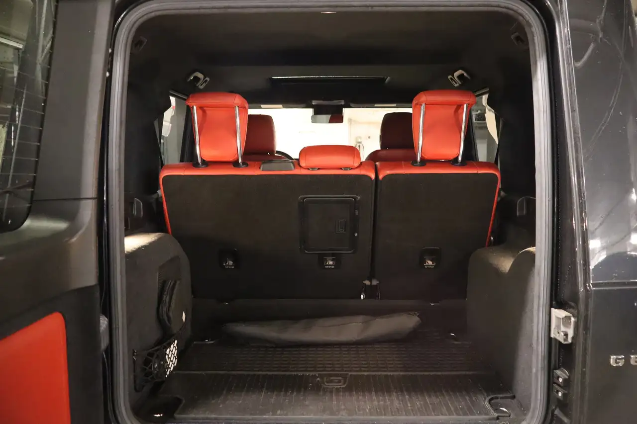 Mercedes-Benz G-Class снимка Mercedes-Benz G-Class