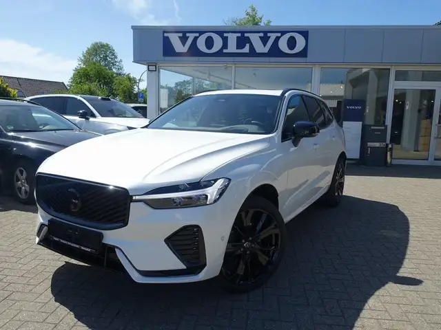 Volvo XC60 Black Edition Plus B5 AWD Mild Hybrid/AHK