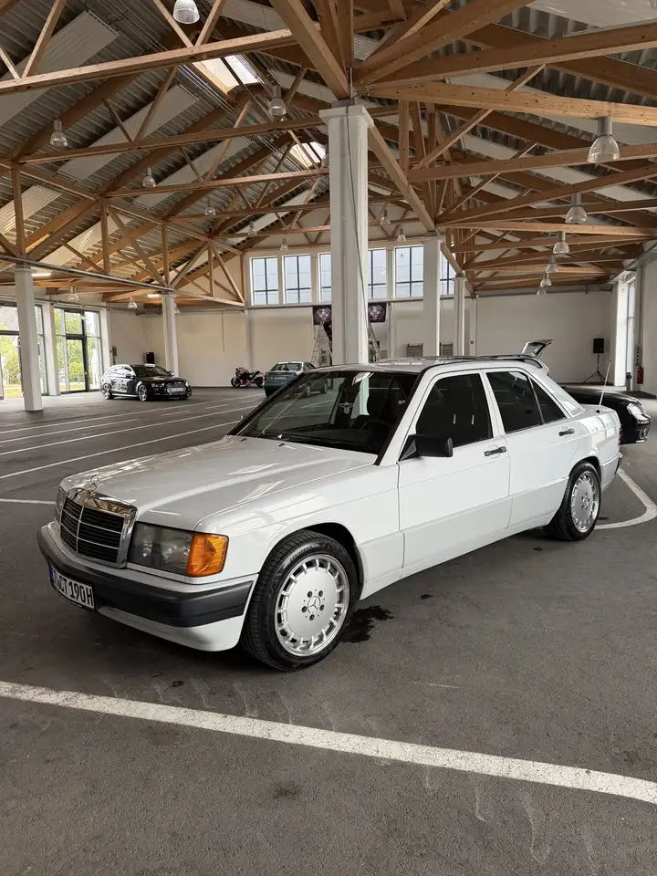 Mercedes-Benz 190 D, foto 1