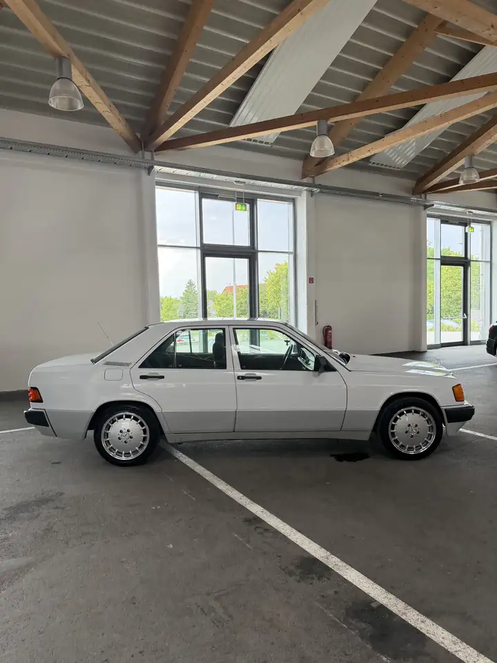 Mercedes-Benz 190 D, foto 3