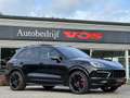 Porsche Cayenne 4.8 GTS | 420 pk | Panodak | Camera | Trekhaak | L Zwart - thumbnail 32