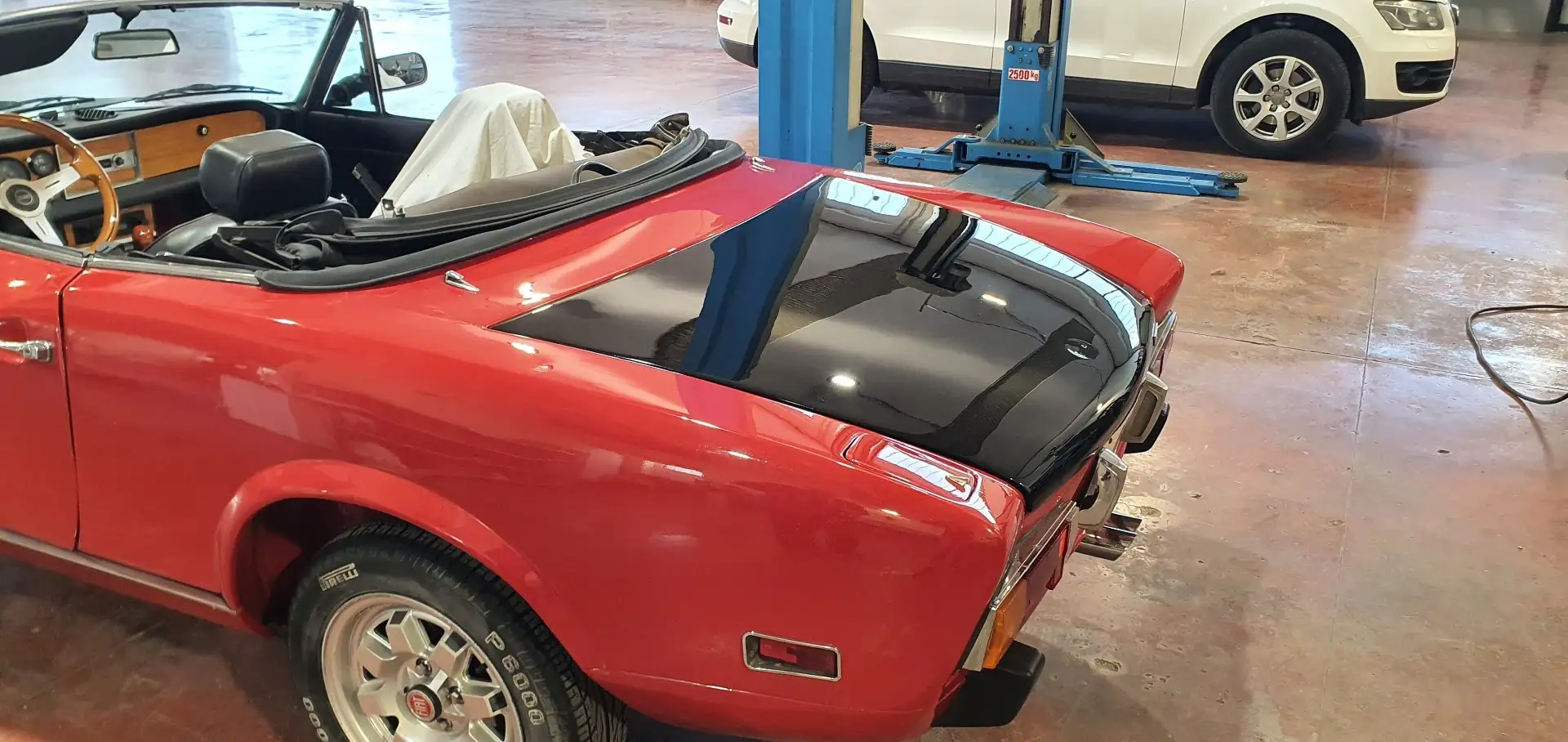 Fiat Spider Europa 124 Spider Sport America Red - 2