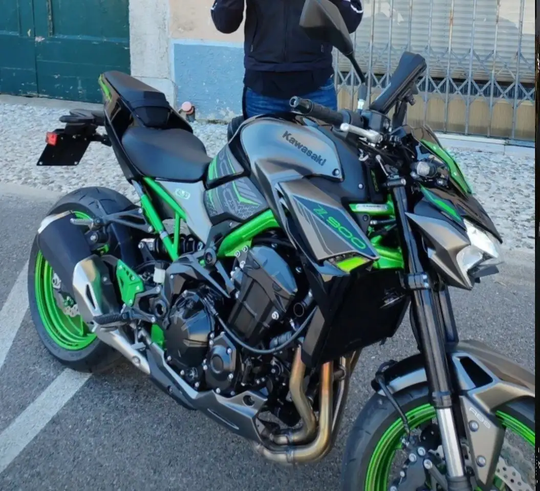 Kawasaki Z 900