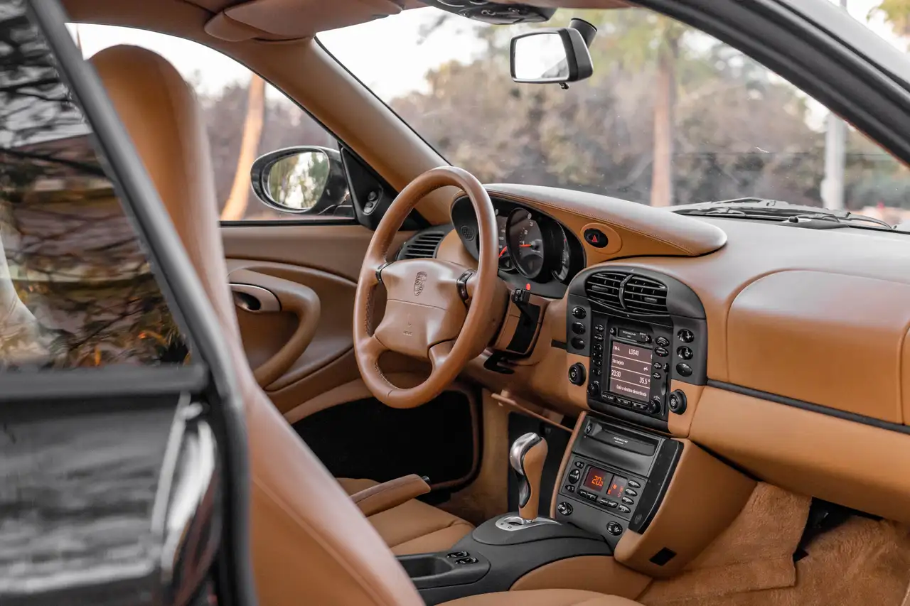 Porsche 911 996 C2, foto 11