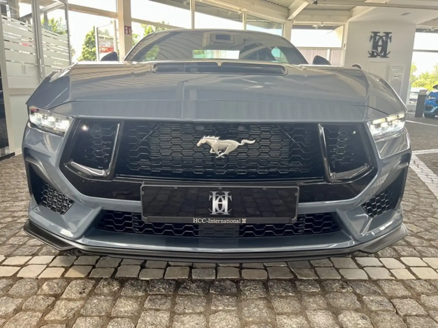 Ford Mustang GT V8 Fastback Automatik + MagneRide Blau - 2