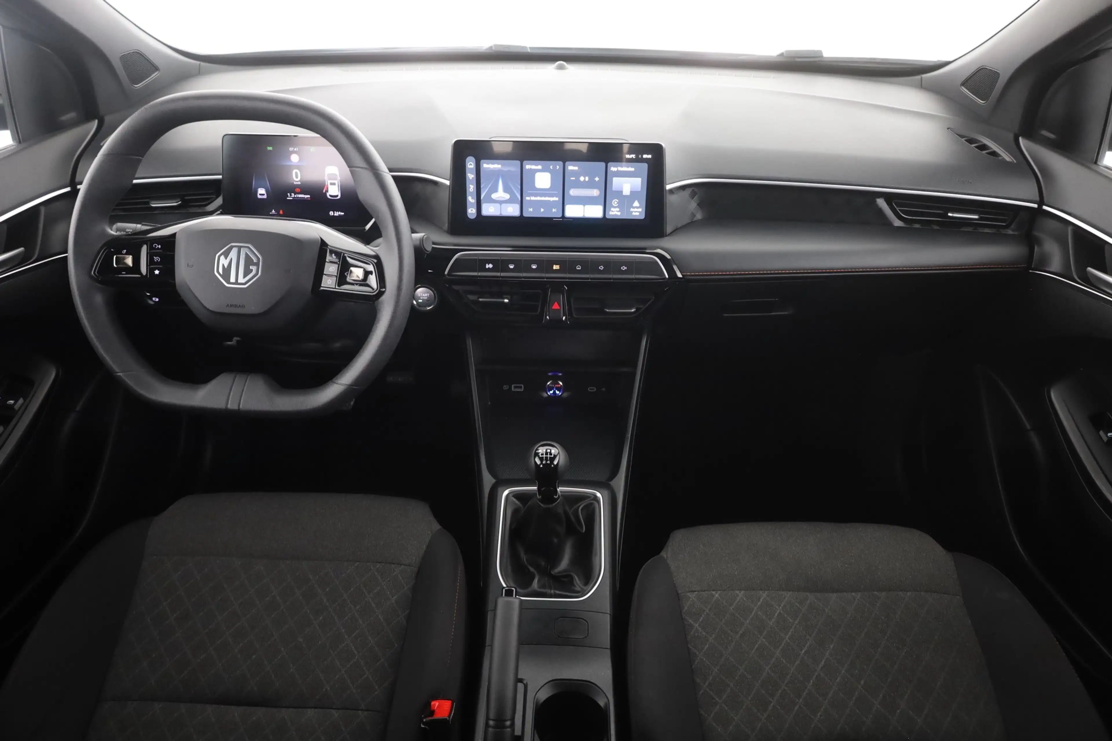 MG MG3 1.5 Comfort LED Navi Kamera — photo 9